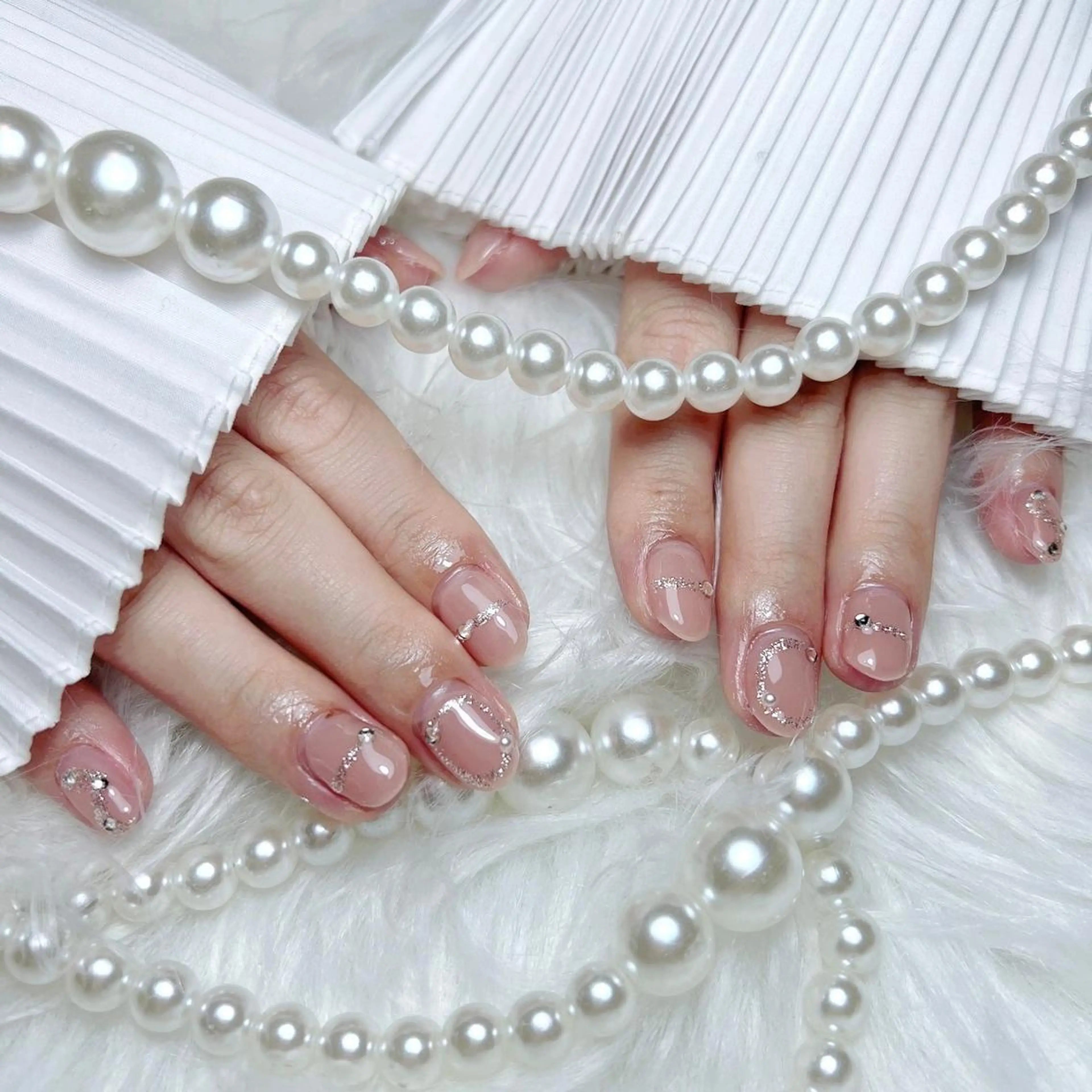 ネイル RAFFINE 月🦋🩵のネイルデザイン