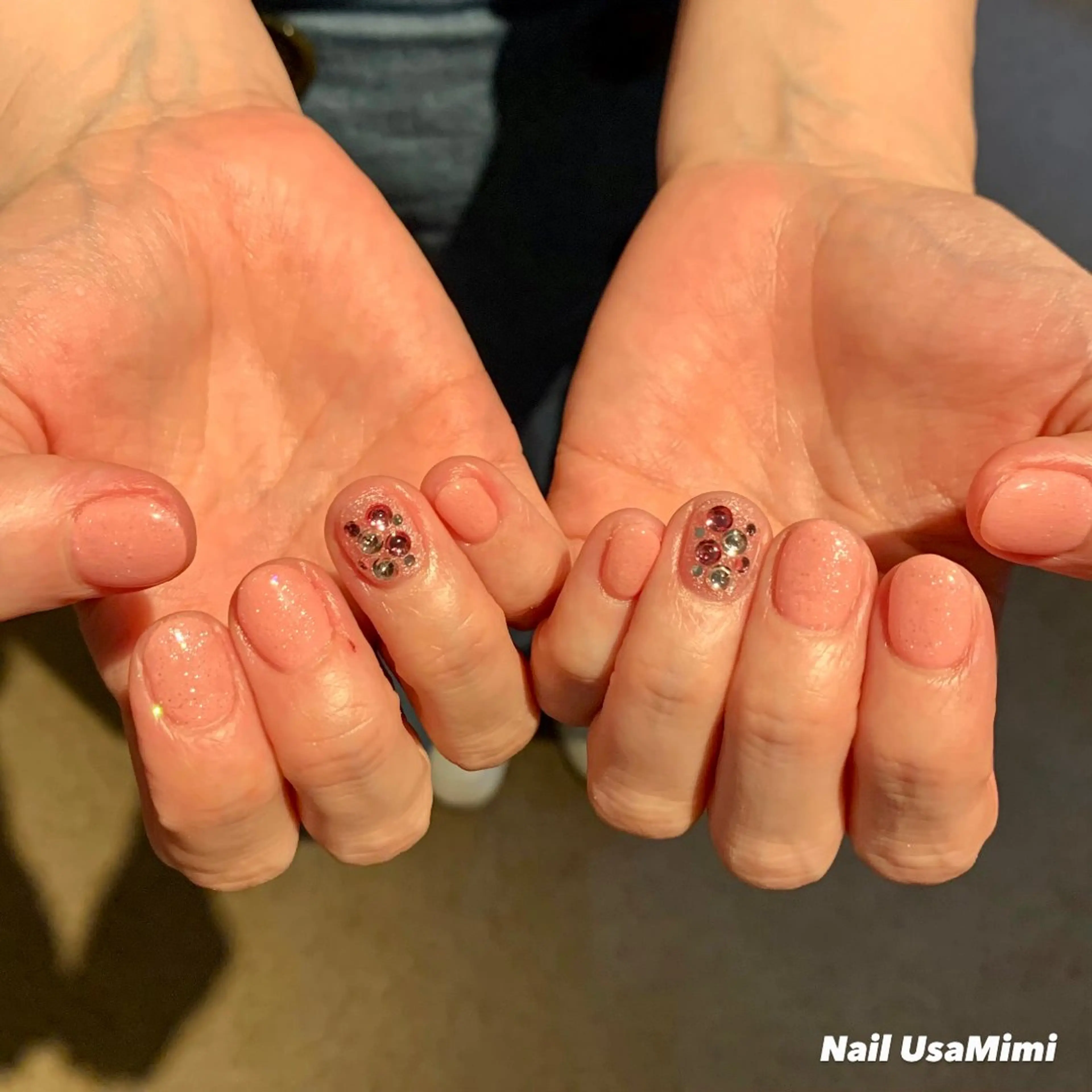 ネイル ジェルネイル マグネットネイル 持ち込み ワンカラーネイル パラジェル 本町ネイルNail UsaMimiのネイルデザイン