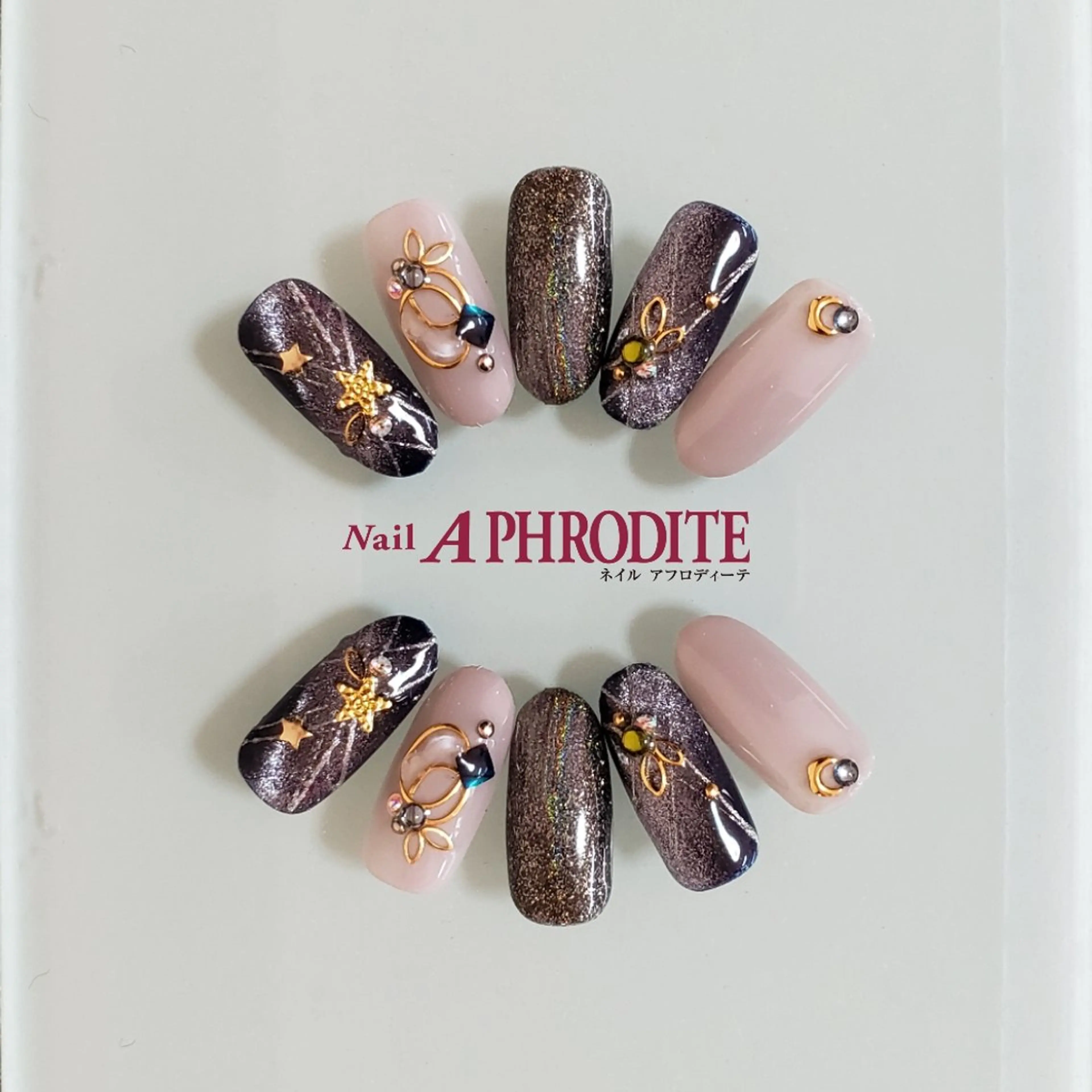ネイル ジェルネイル ニュアンスネイル スカルプネイル ソフトジェル ネイルチップ ハンドネイル Nail  Aphroditeのネイルデザイン