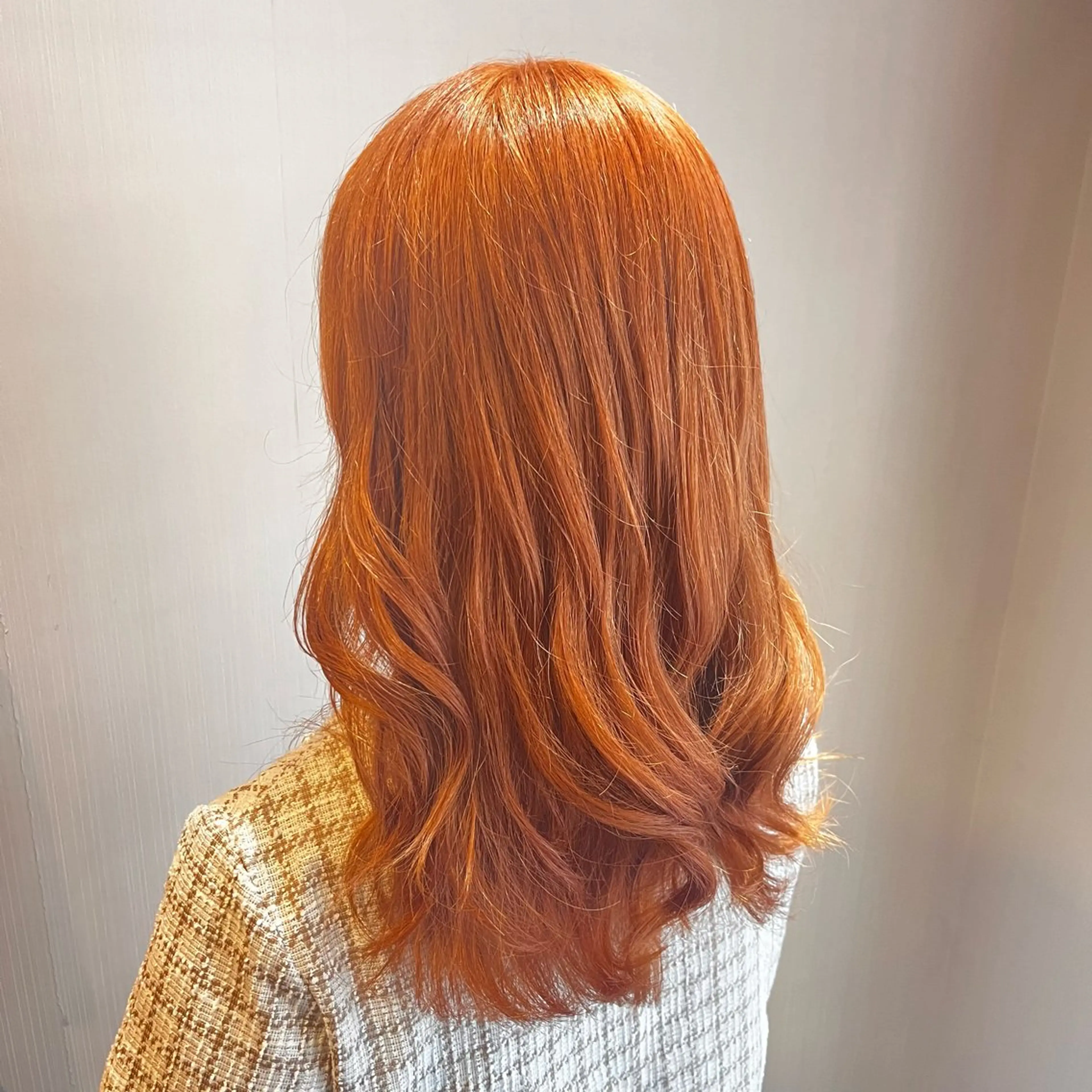 ロング カラー ブリーチ ダブルカラー ハイトーンカラー オレンジ おくだ　りお /ハイトーンカラーのヘアスタイル