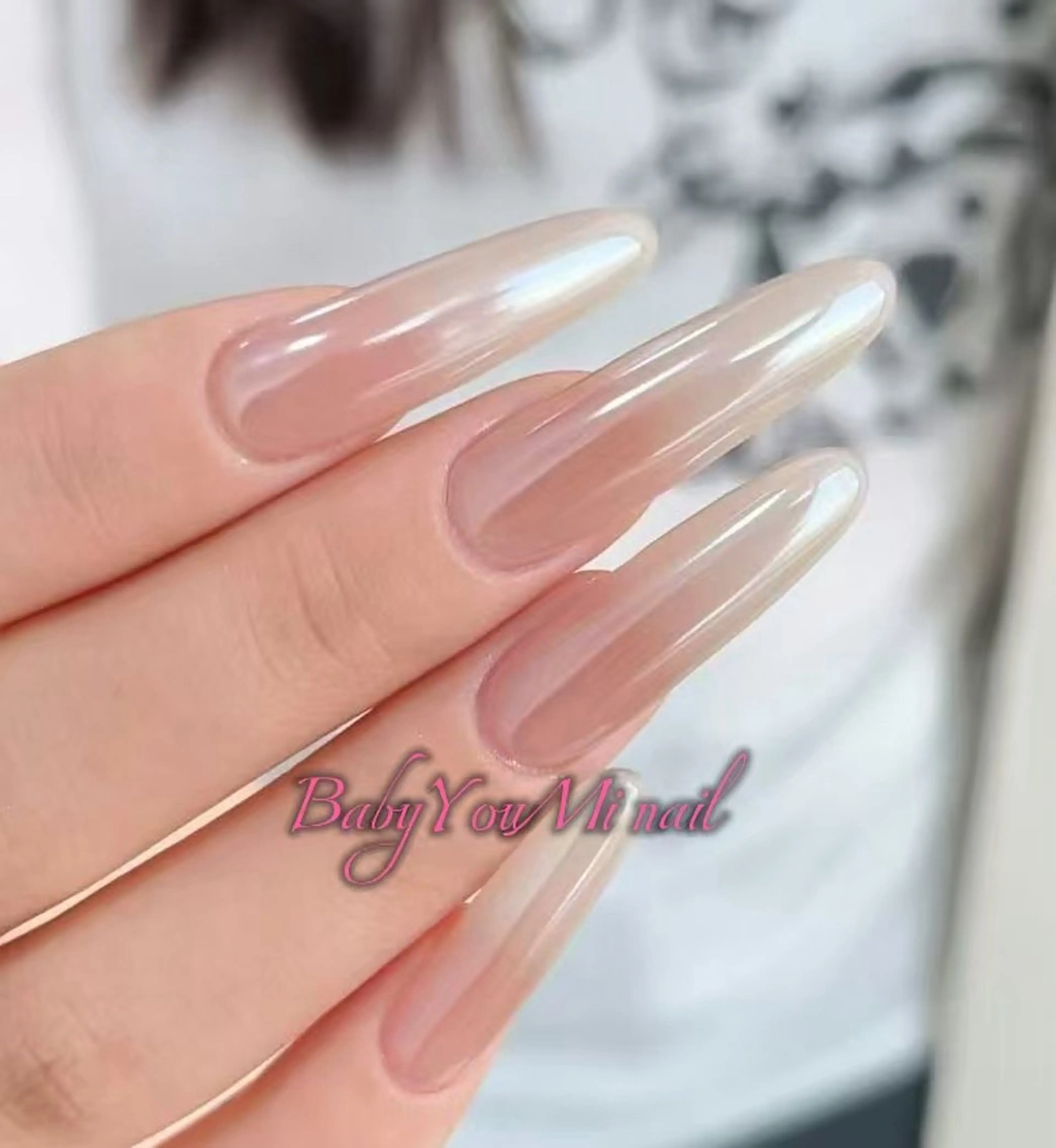 ネイル オーロラネイル フラワーネイル フットネイル フレンチネイル ジェルネイル ハンドネイル BabyYouMi nailのネイルデザイン