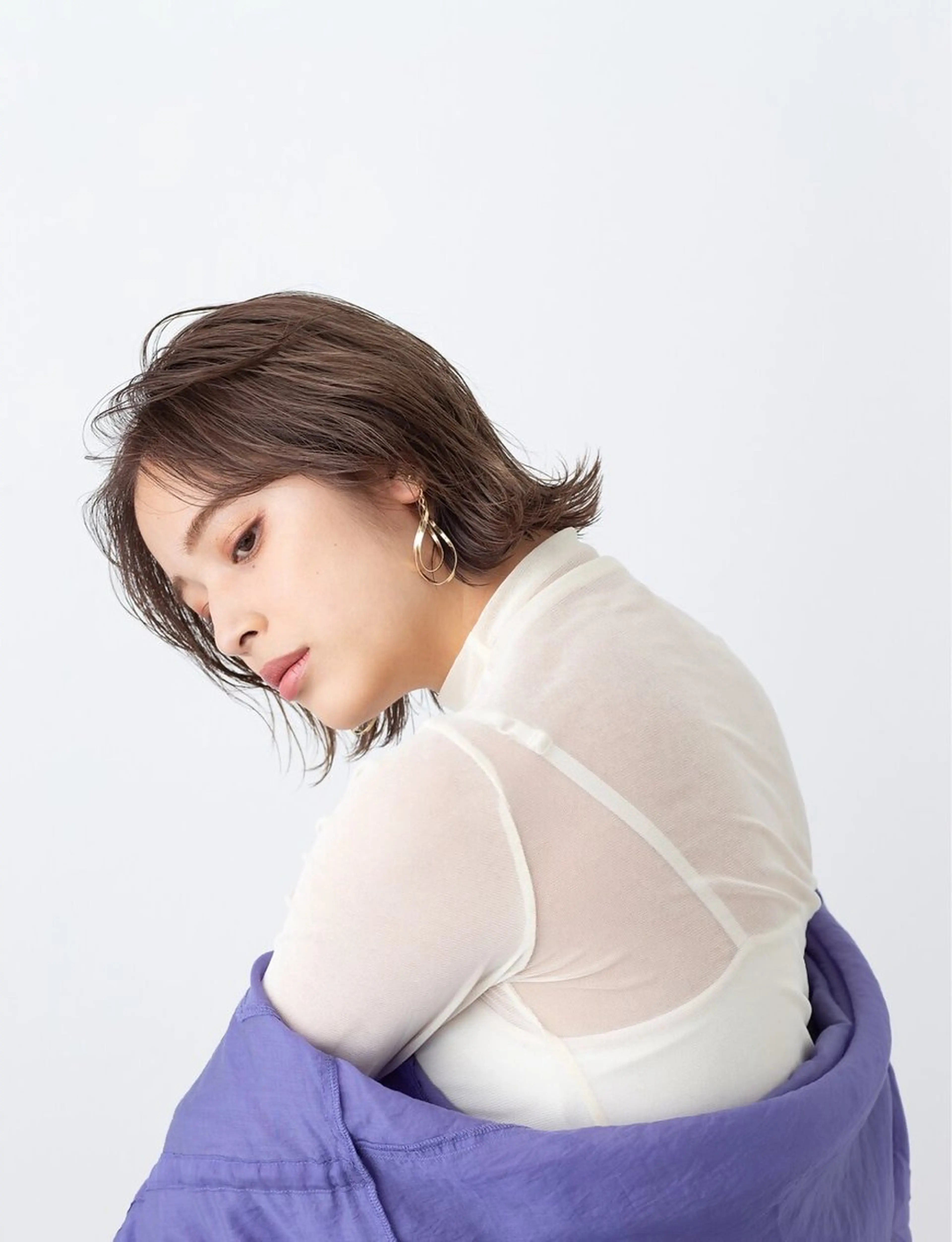 ミディアム カット ヘアカラー トリートメント hoNua. 栄/透明感カラーのヘアスタイル