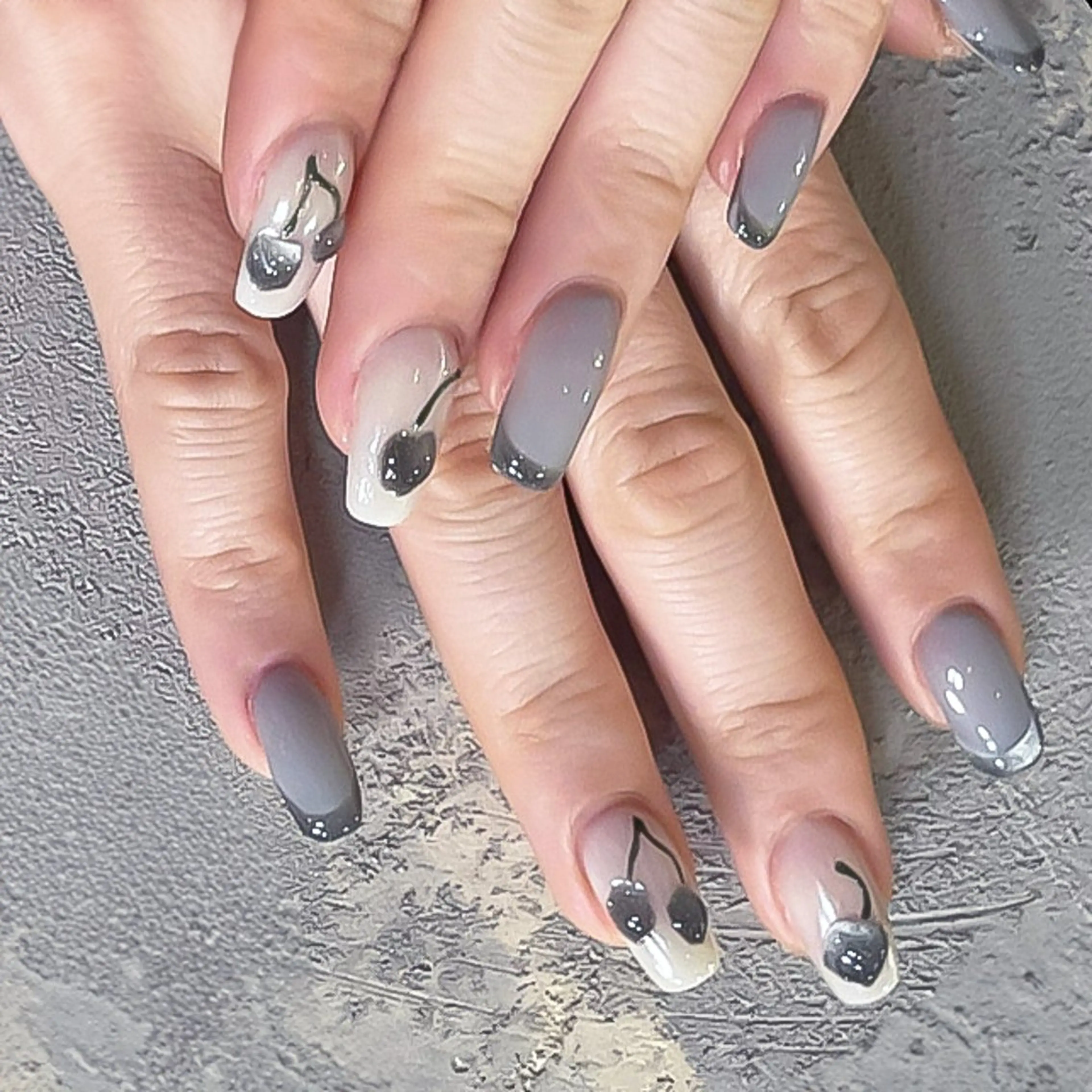 ネイル Lealea nのネイルデザイン