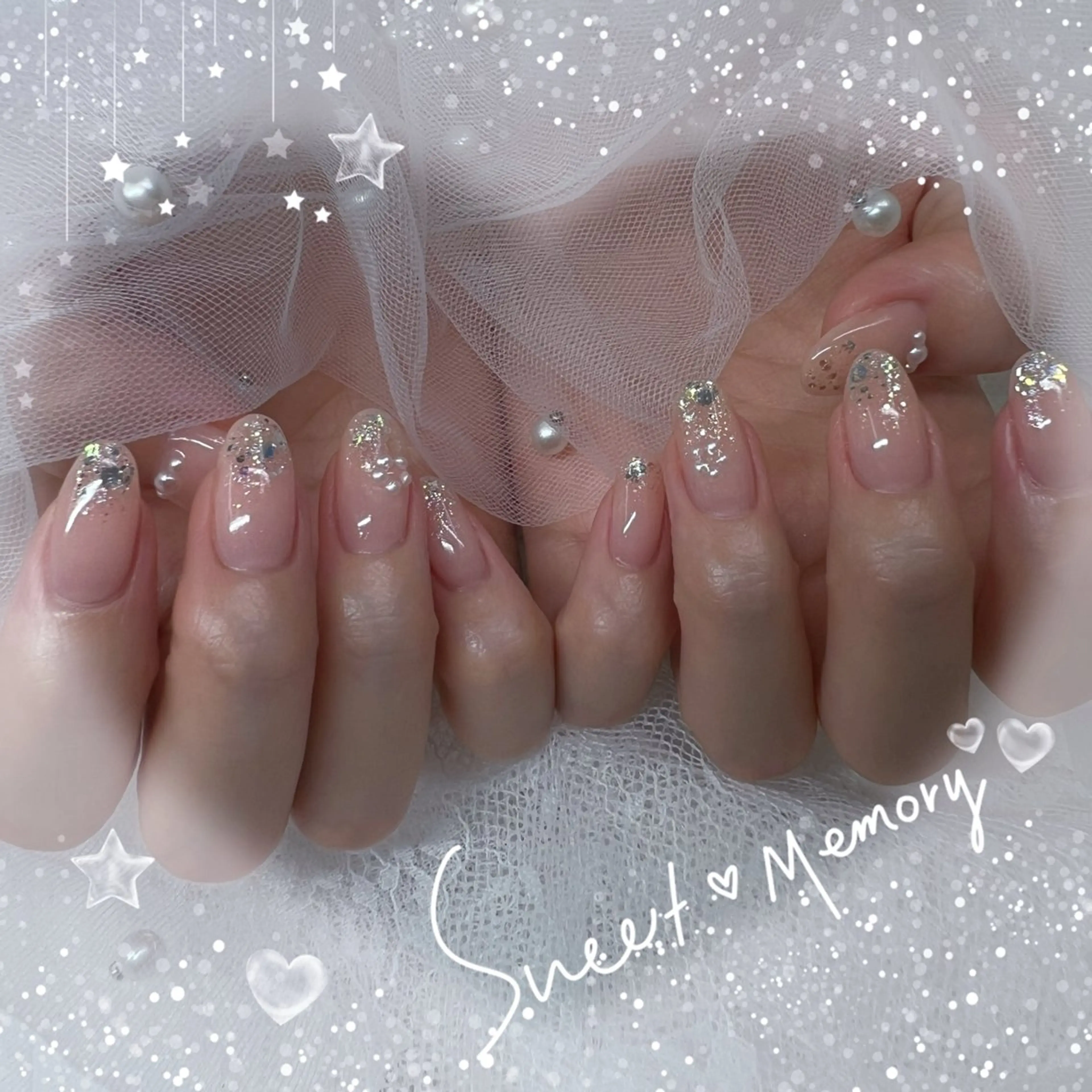 ネイル チークネイル フレンチネイル ガーリー ガラスフレンチ グラデーション ハンドネイル Chill Nailsalonのネイルデザイン