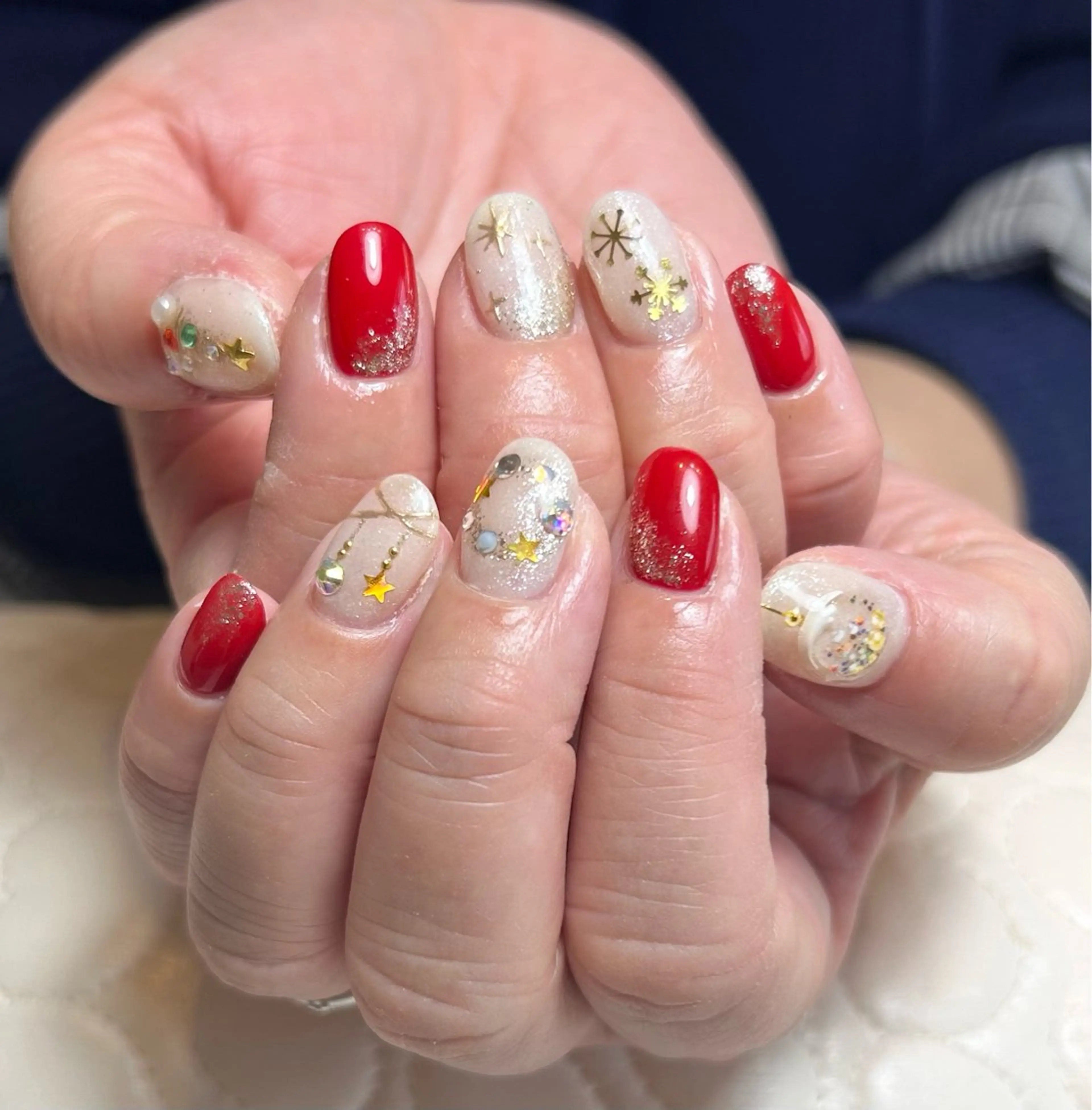 ネイル アートネイル ジェルネイル ロングネイル 赤色 ショートネイル プライベートサロン マニフィークのネイルデザイン