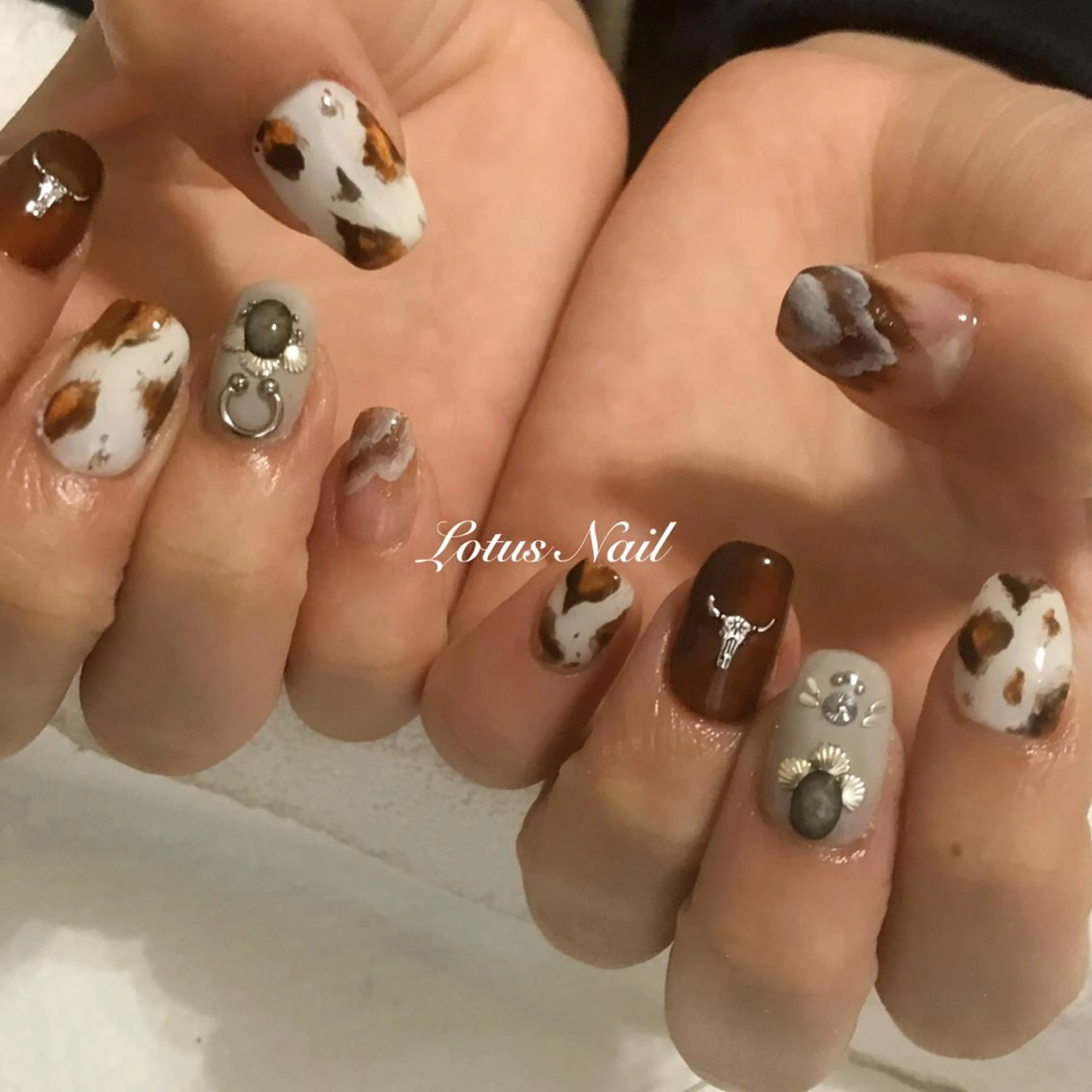 ネイル Lotus Nailのネイルデザイン