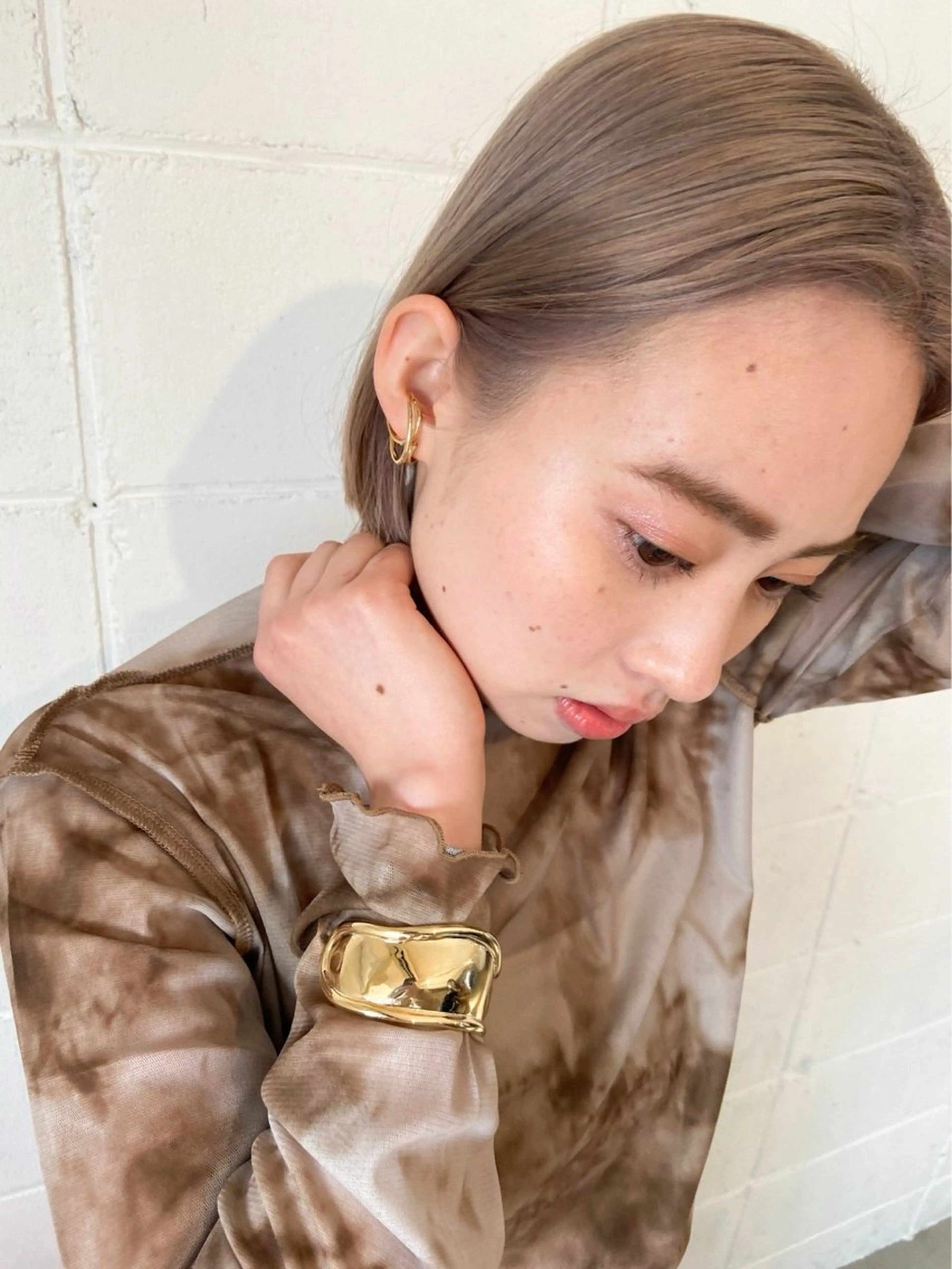 カラー 森田遥奈/透明感カラ ー/似合わせカットのヘアスタイル