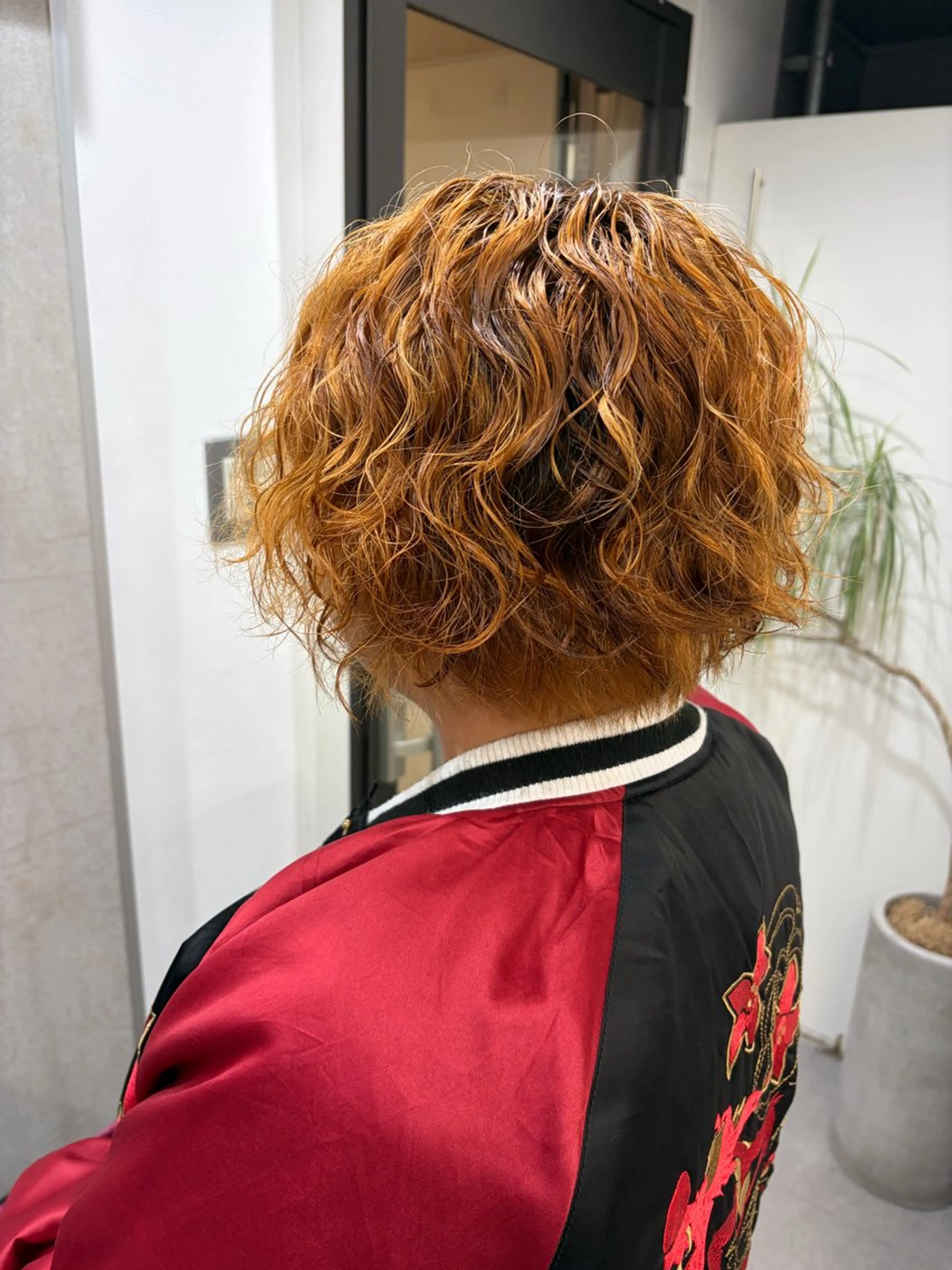 ミディアム パーマ SOZO Hair Make GINZA所属・👑艶髪/ブリーチ/ 縮毛矯正/パーマ👑のヘアスタイル