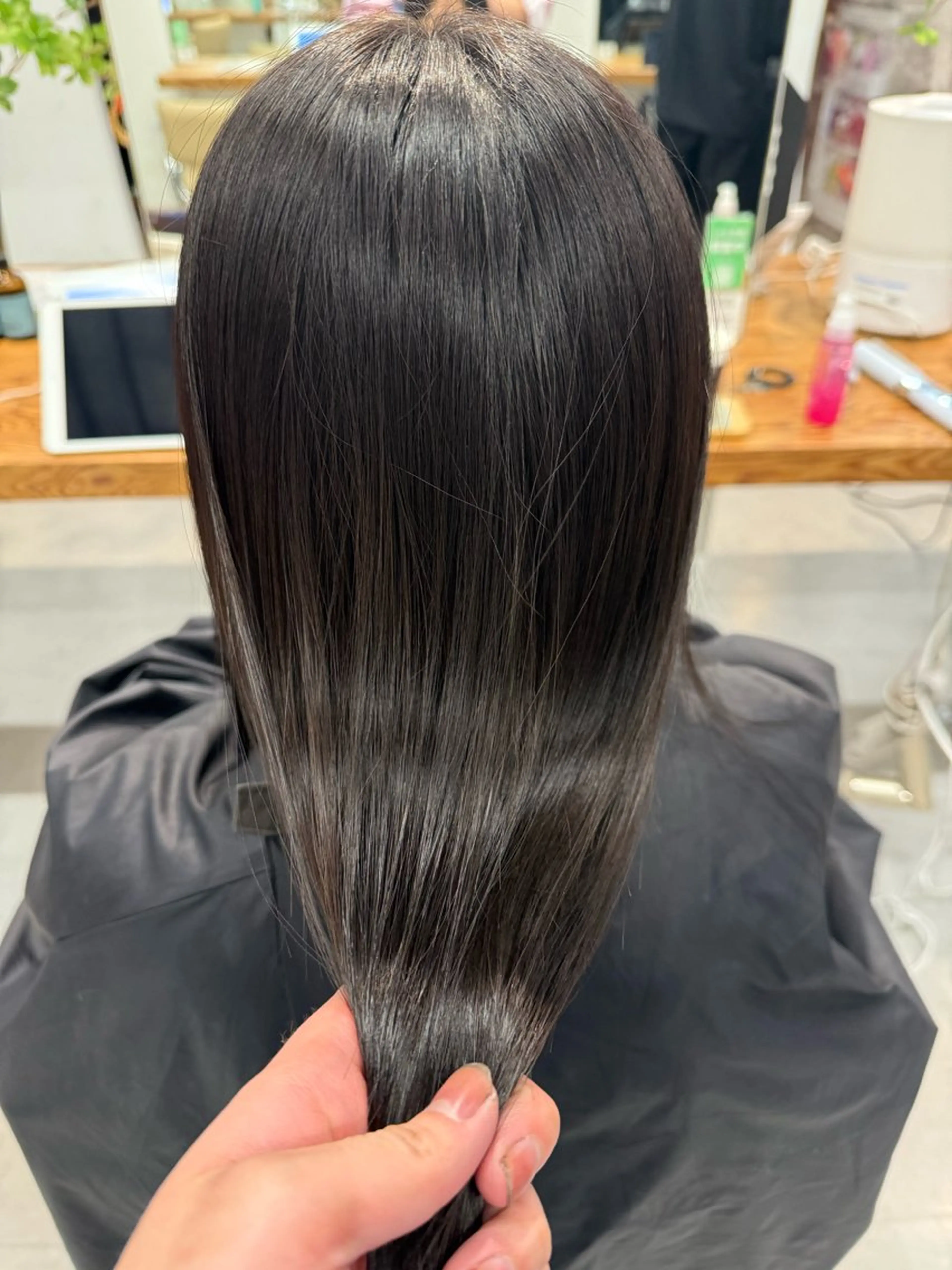 【12月限定クーポン🌟】さらツヤ縮毛矯正➕カットの写真