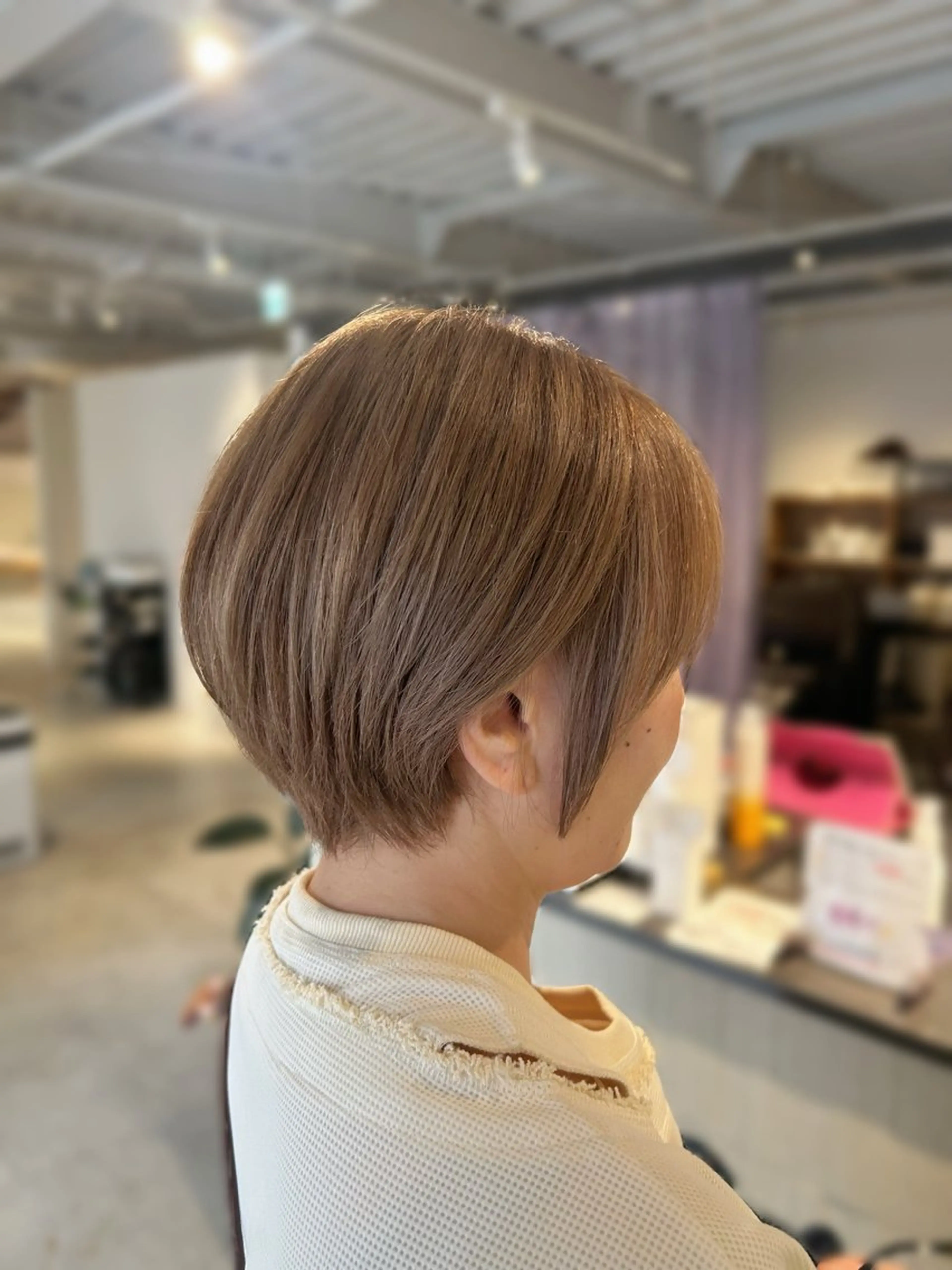 ショート ヘアカラー 💎韓国カラー Giness坂下巧のヘアスタイル