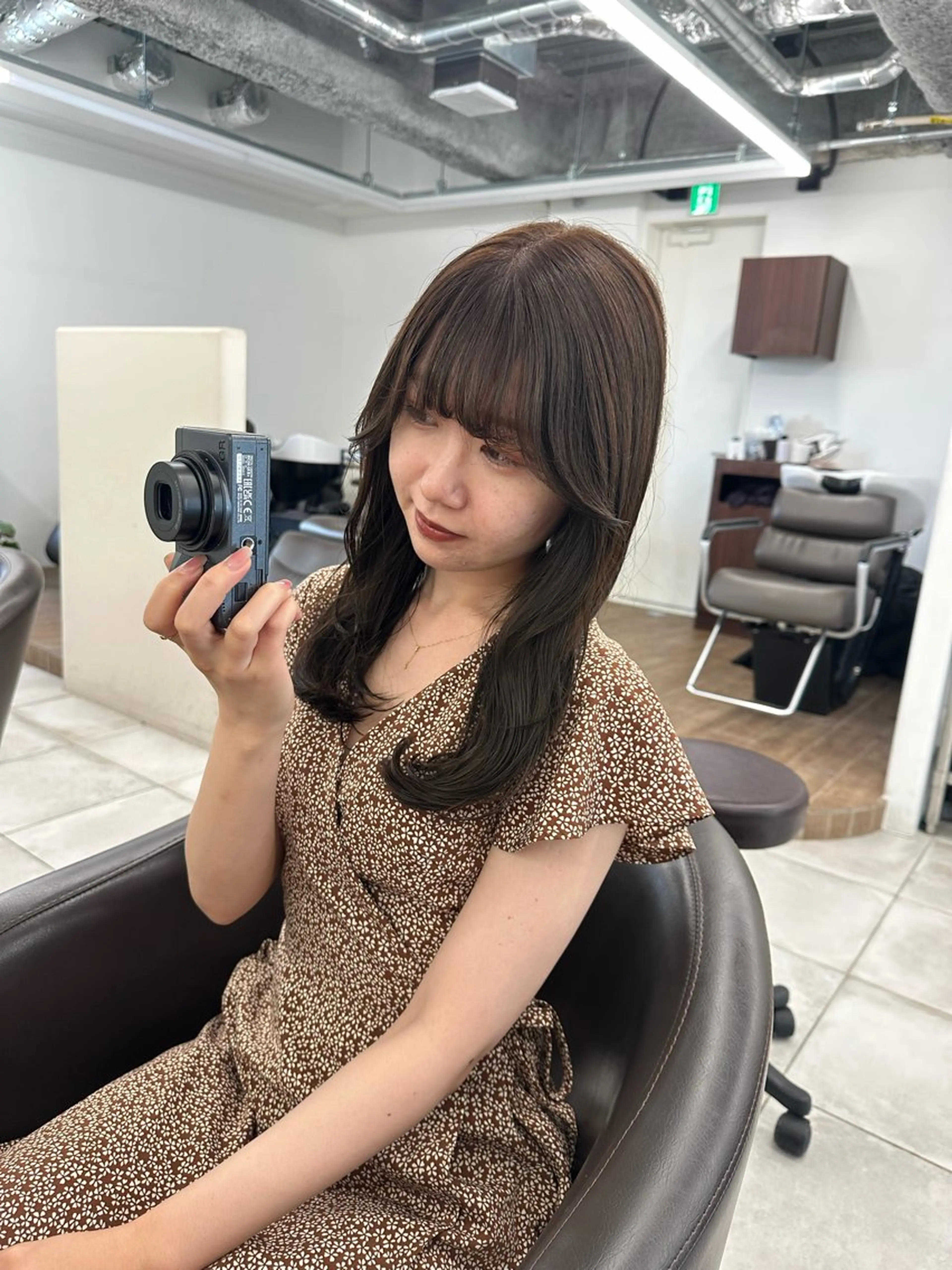 セミロング カラー キッズ カット ヘアカラー トリートメント オトナヘア🌸 harukaのヘアスタイル