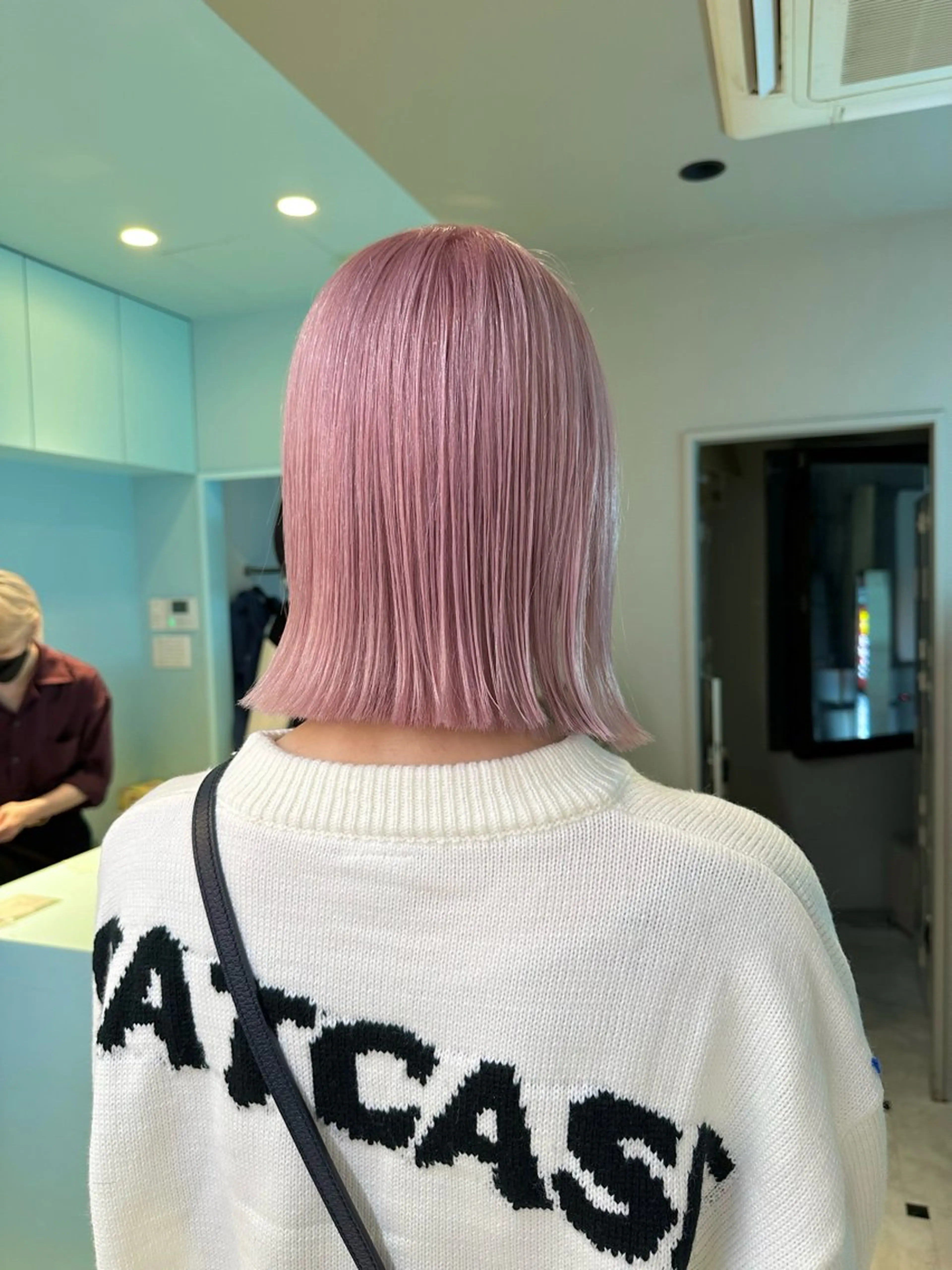 ミディアム ブリーチ✖️ 縮毛LANDのヘアスタイル