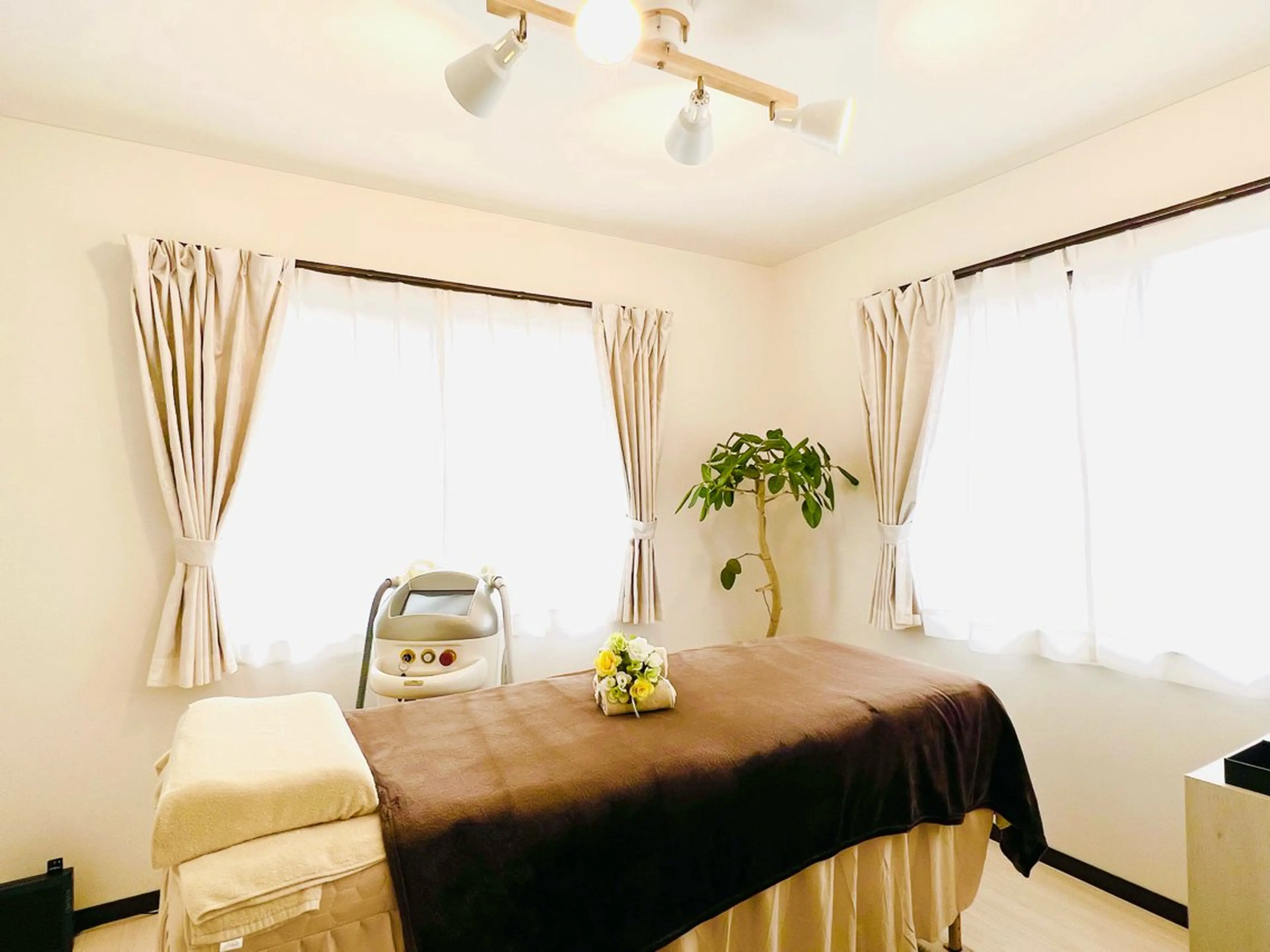 Com Crew(コムクルー)所属・島津江 早苗のエステ・リラクイメージ