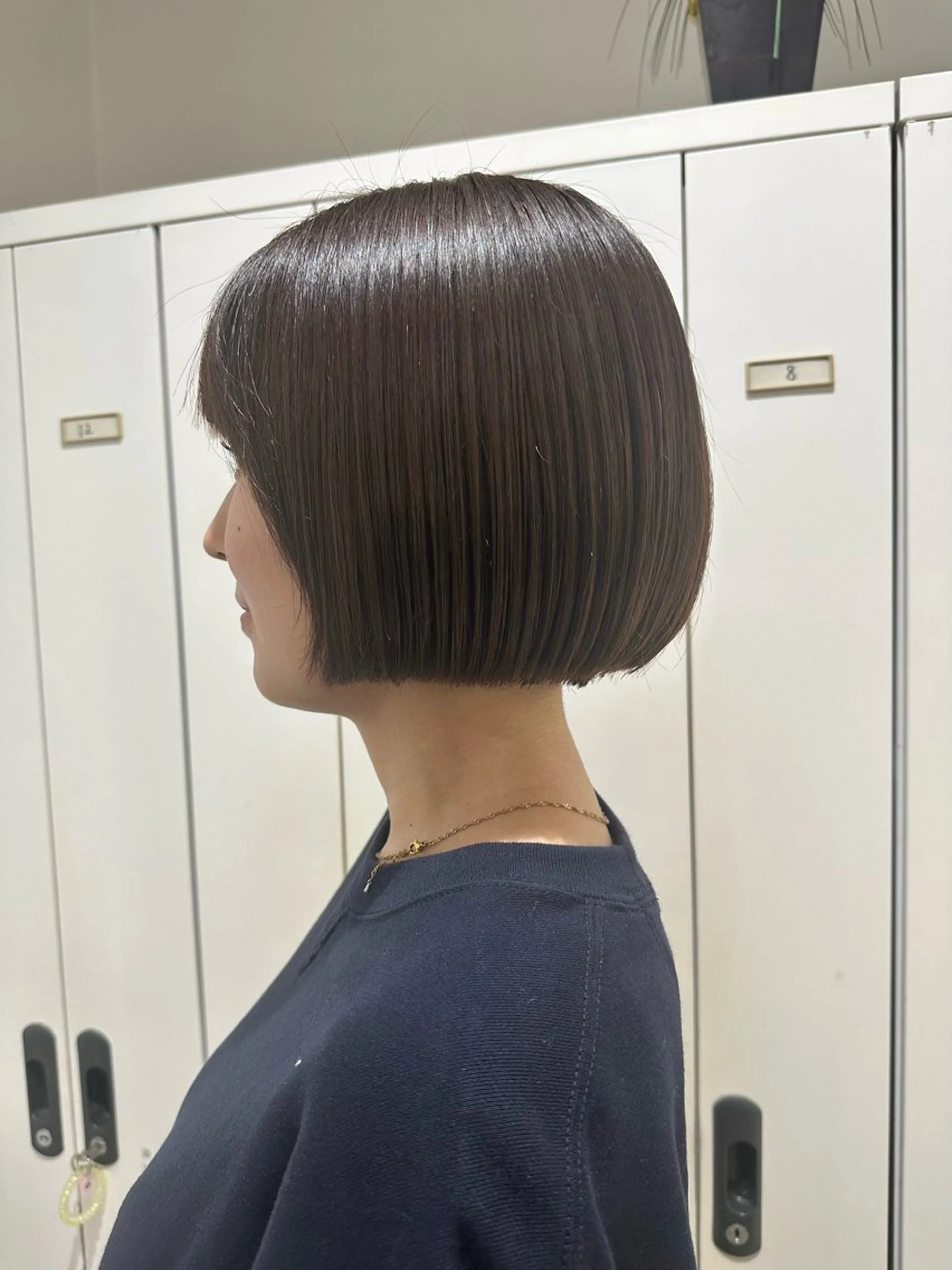 ショート ボブ カット 艶カラー/縮毛矯正/ ブリーチカラー/みなのヘアスタイル