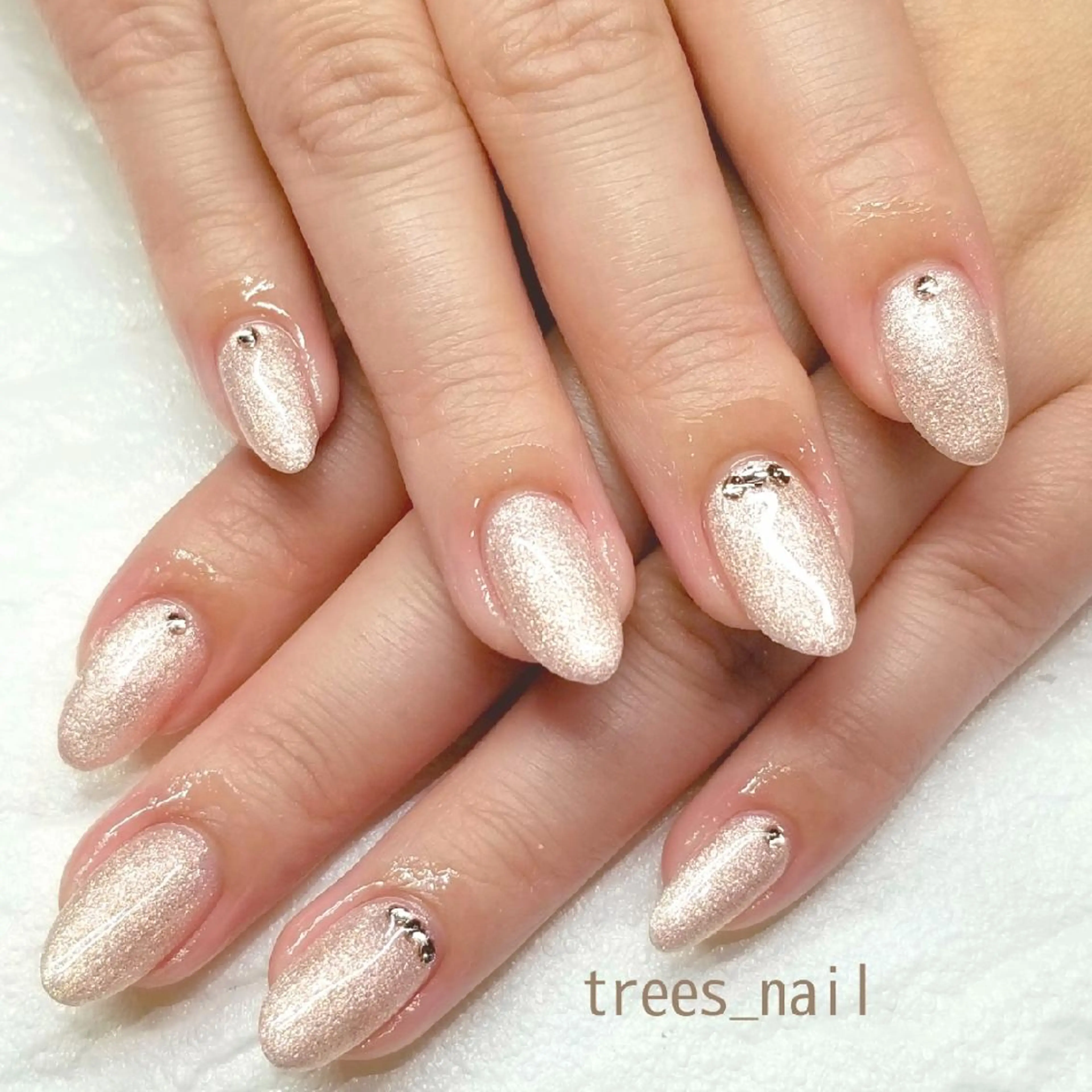 ネイル ワンカラーネイル trees_ nailのネイルデザイン