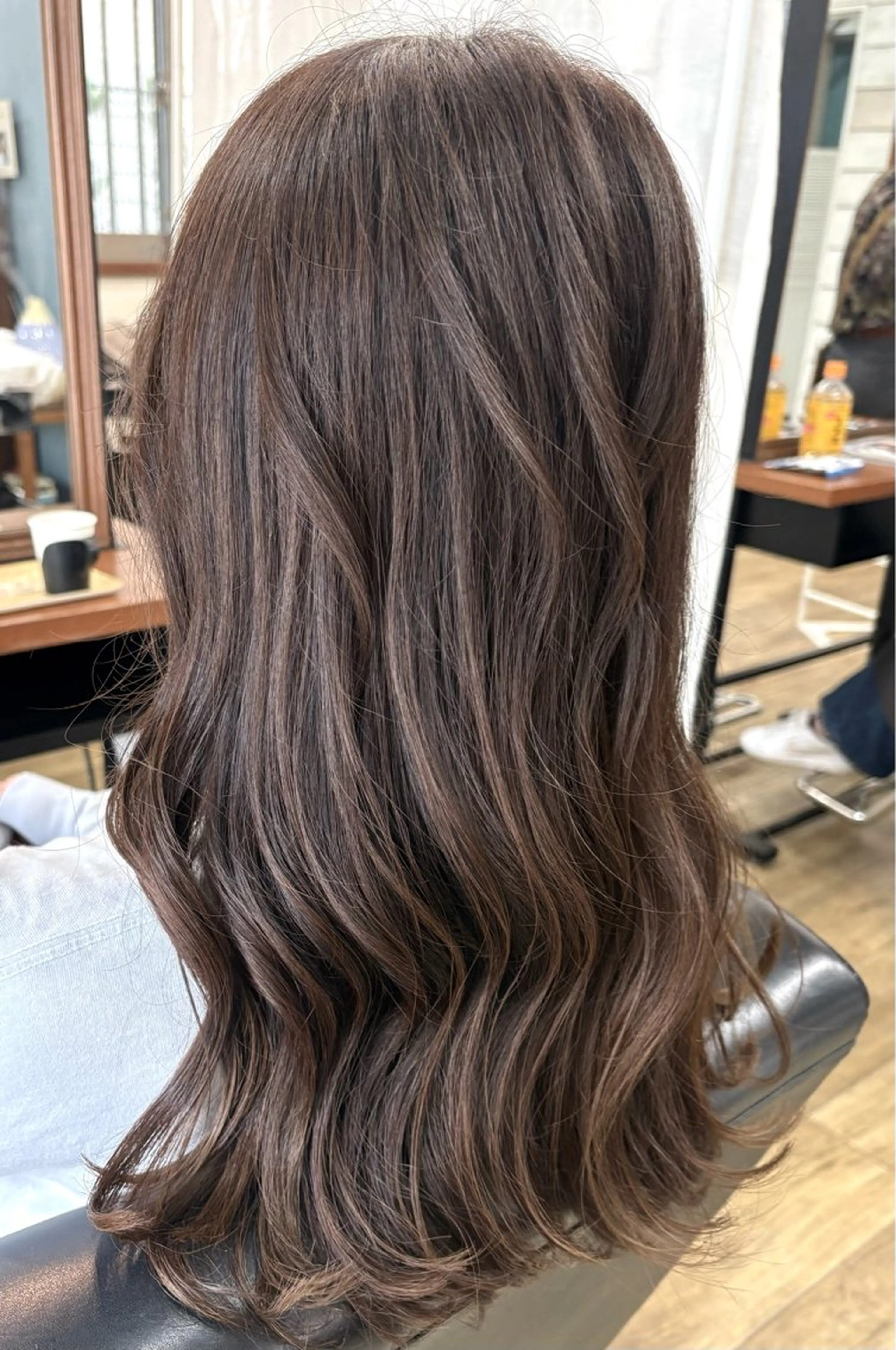 ロング カラー カット ヘアカラー トリートメント Life Nagiのヘアスタイル