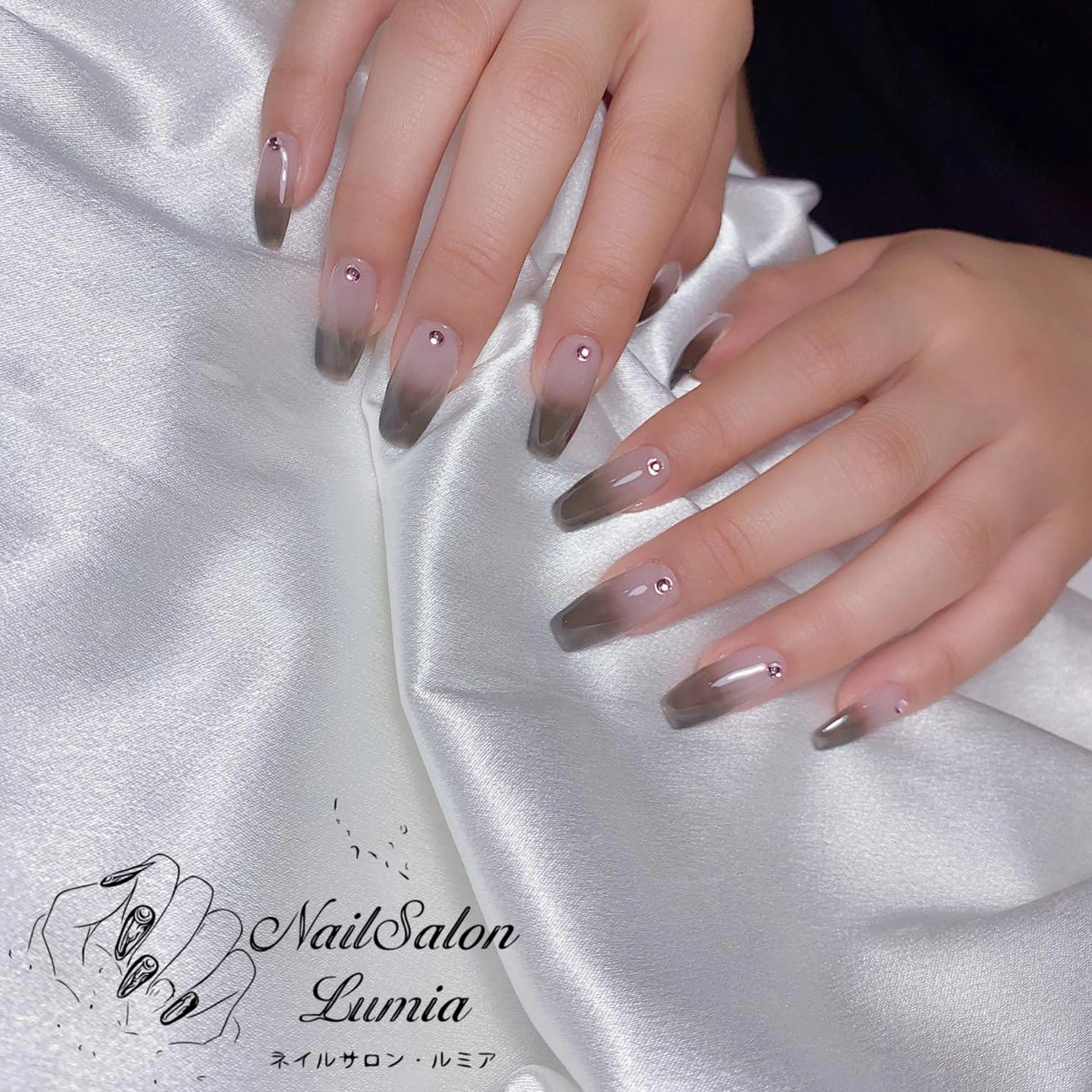 ネイル ハンドネイル ネイルサロン ルミア Lumia 店長のネイルデザイン