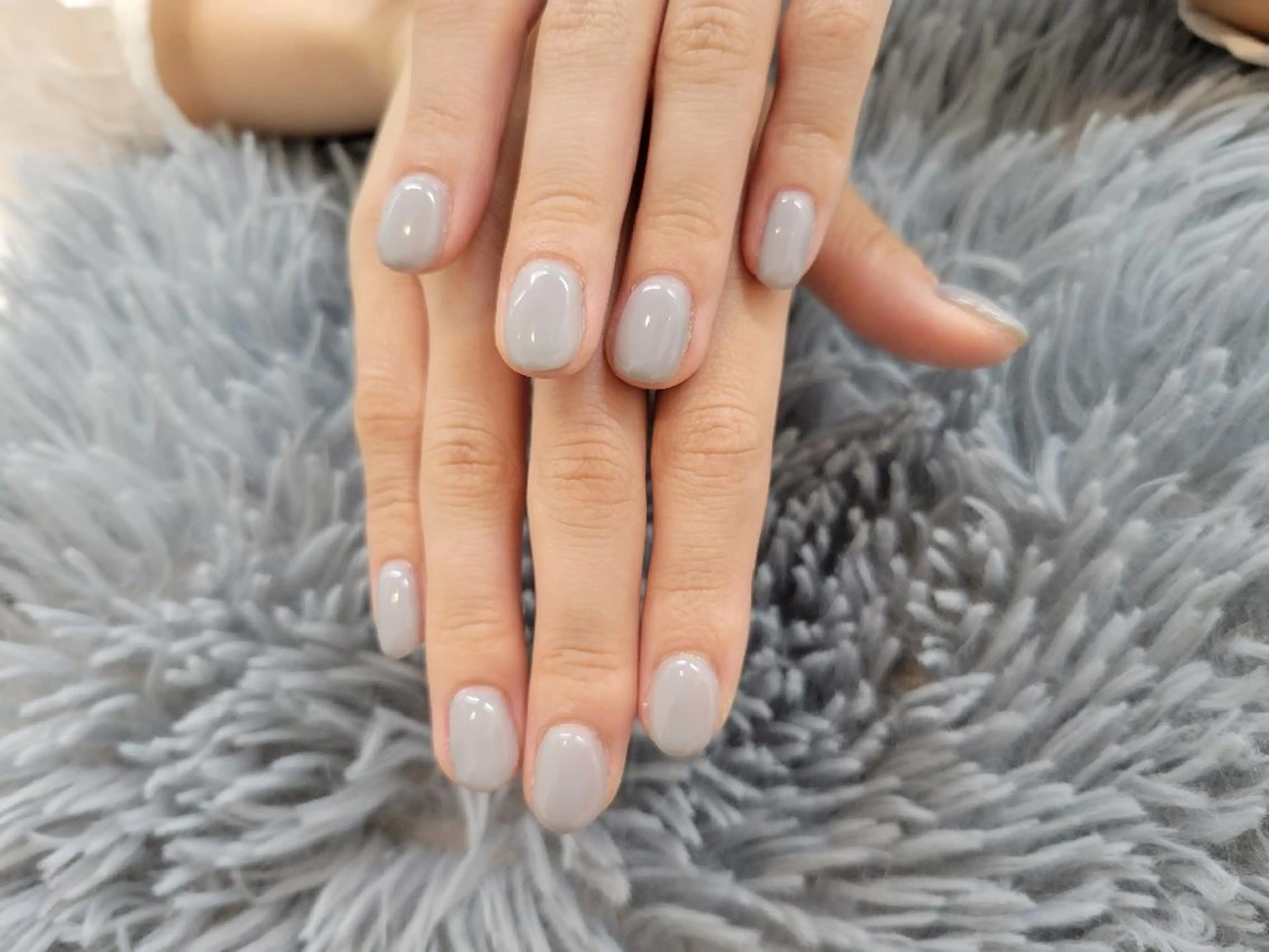 ネイル ワンカラーネイル ノームロア所属・Gnomes loaのネイルデザイン