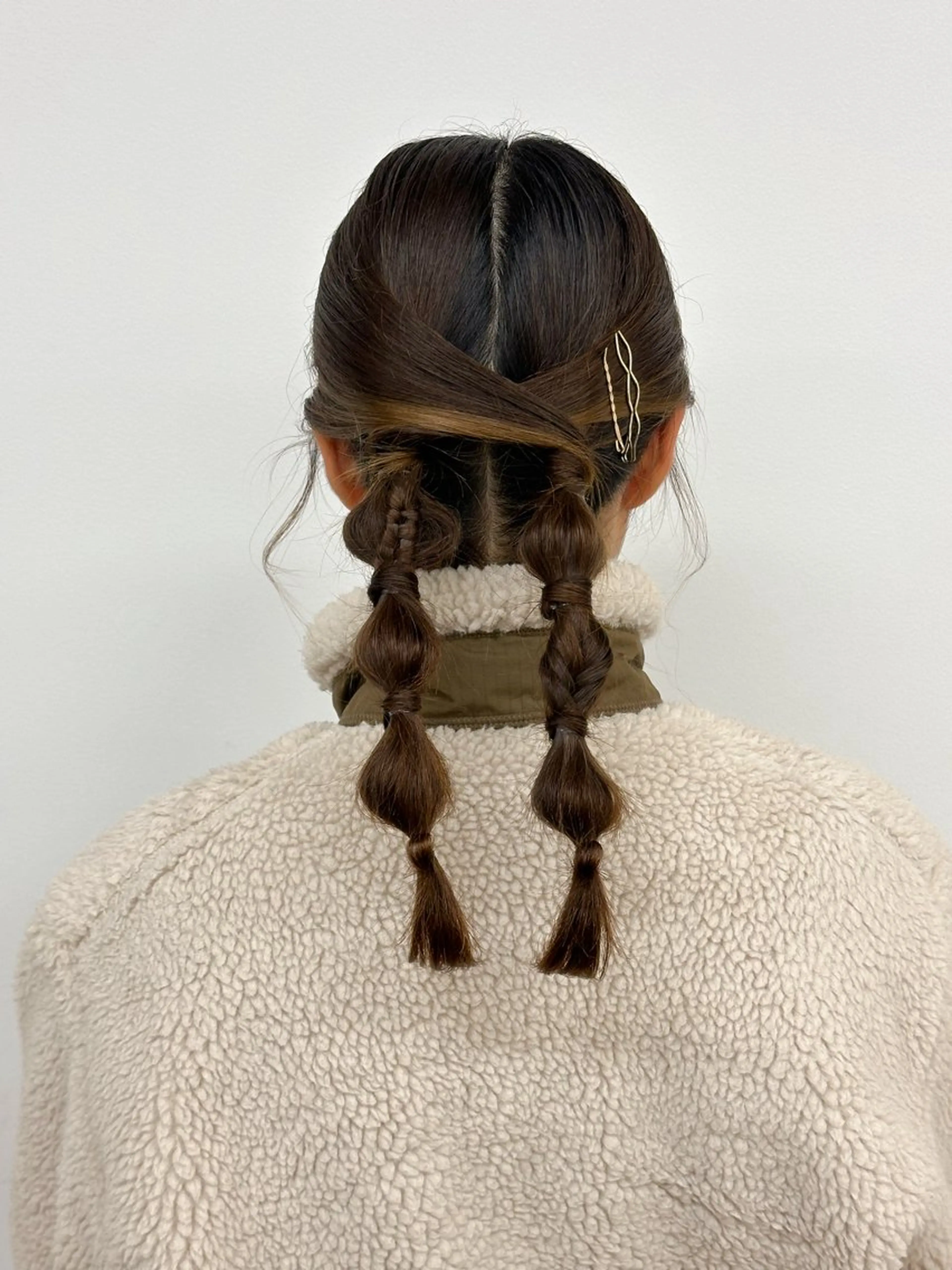 セミロング ヘアアレンジ 結婚式・ブライダル ヘアセット rebloom所属・山之内匠/艶カラー/ ハイトーン/ブリーチのヘアスタイル