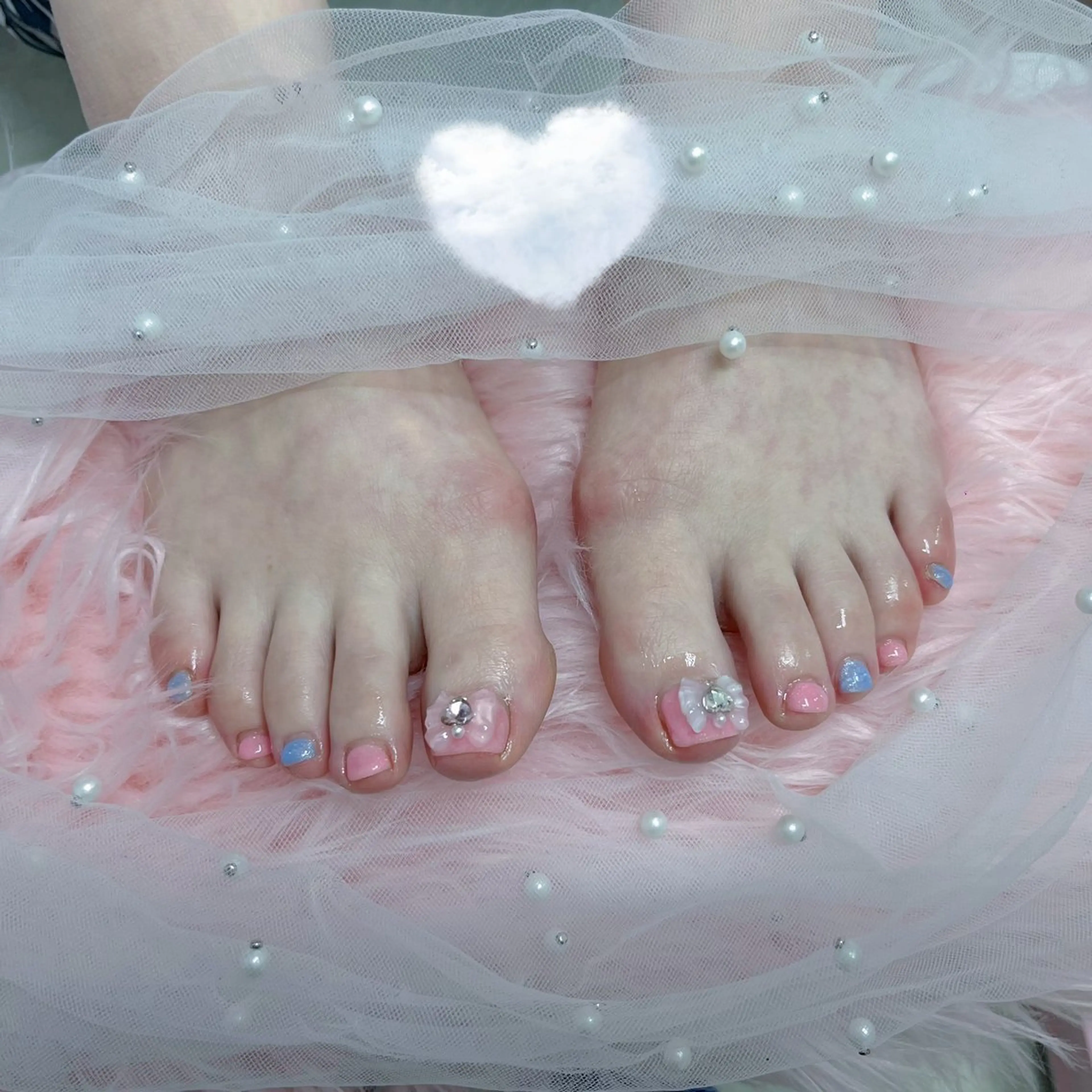 ネイル パーツ全部¥110 サロンミミのネイルデザイン