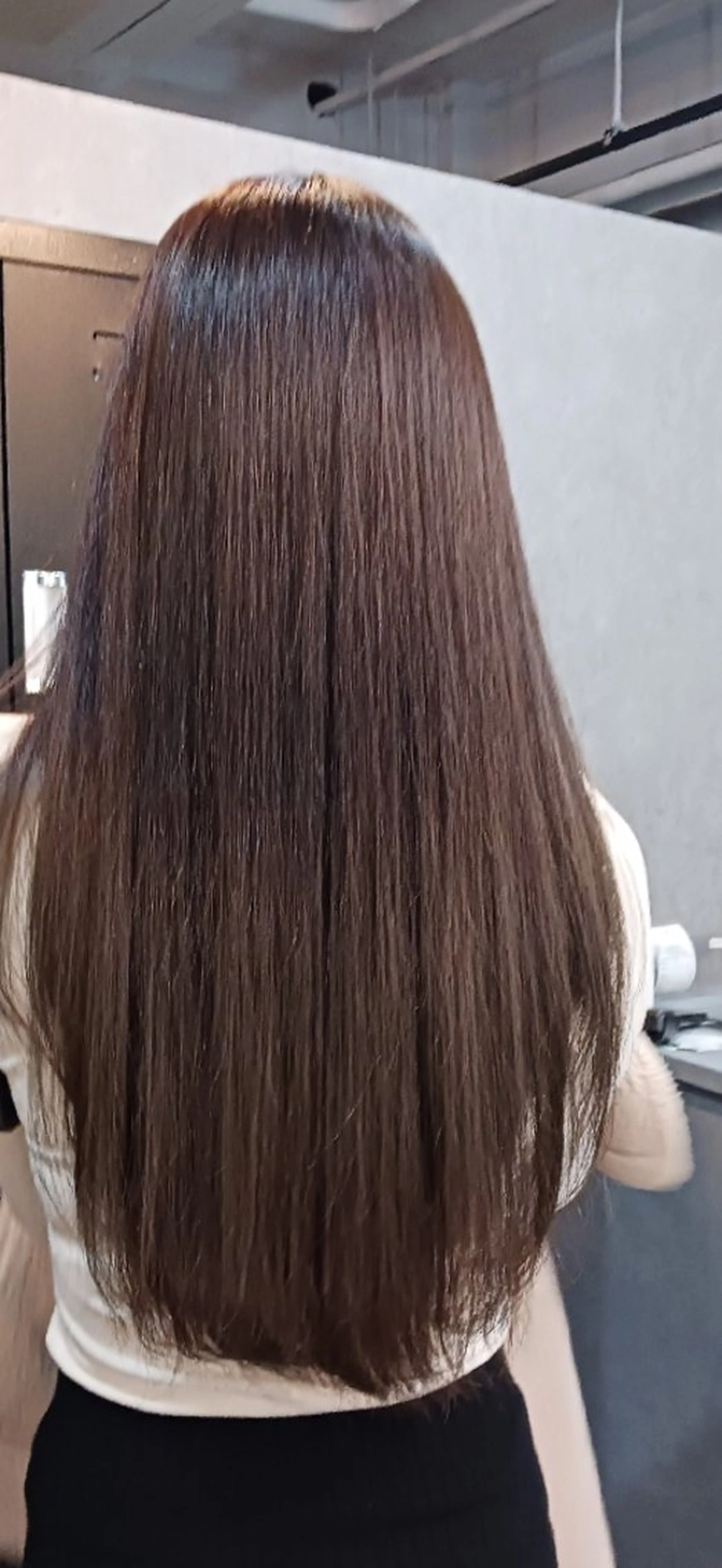 ロング ネオヘアー緑地公園所属・まつい ななえのヘアスタイル