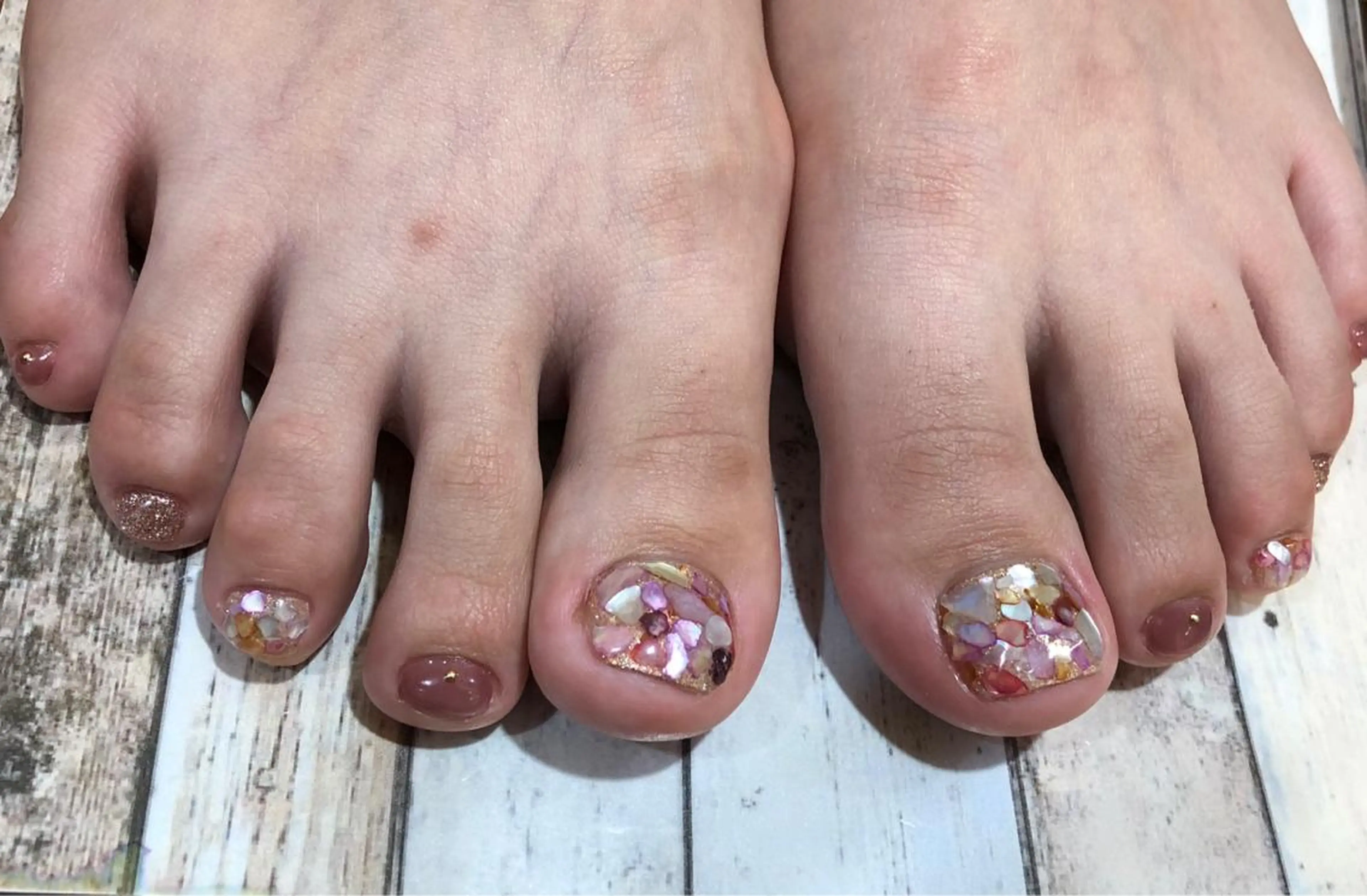 ネイル 河野 弥月のネイルデザイン