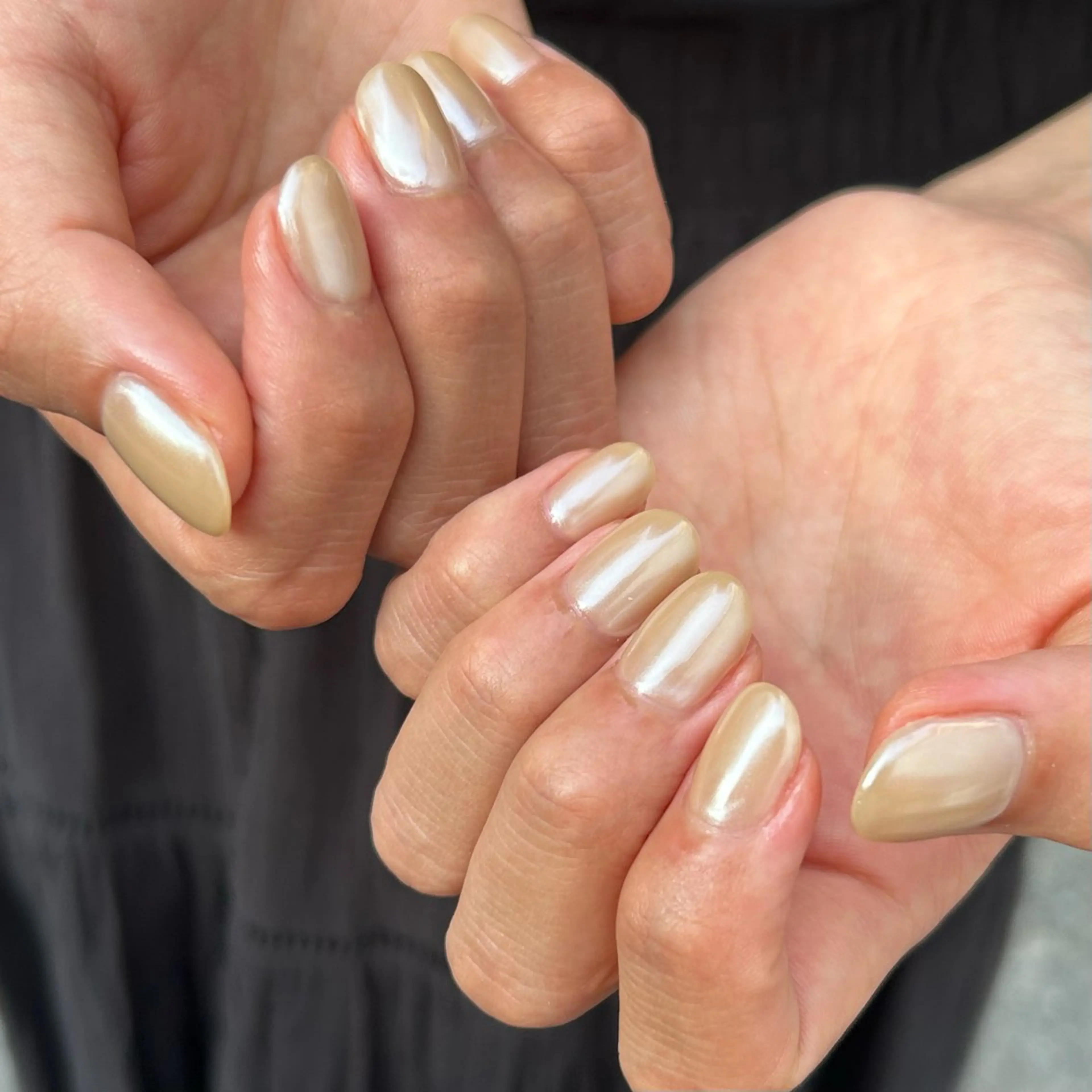 ネイル オーロラネイル ワンカラーネイル Yumi 広尾|恵比寿ネイルのネイルデザイン