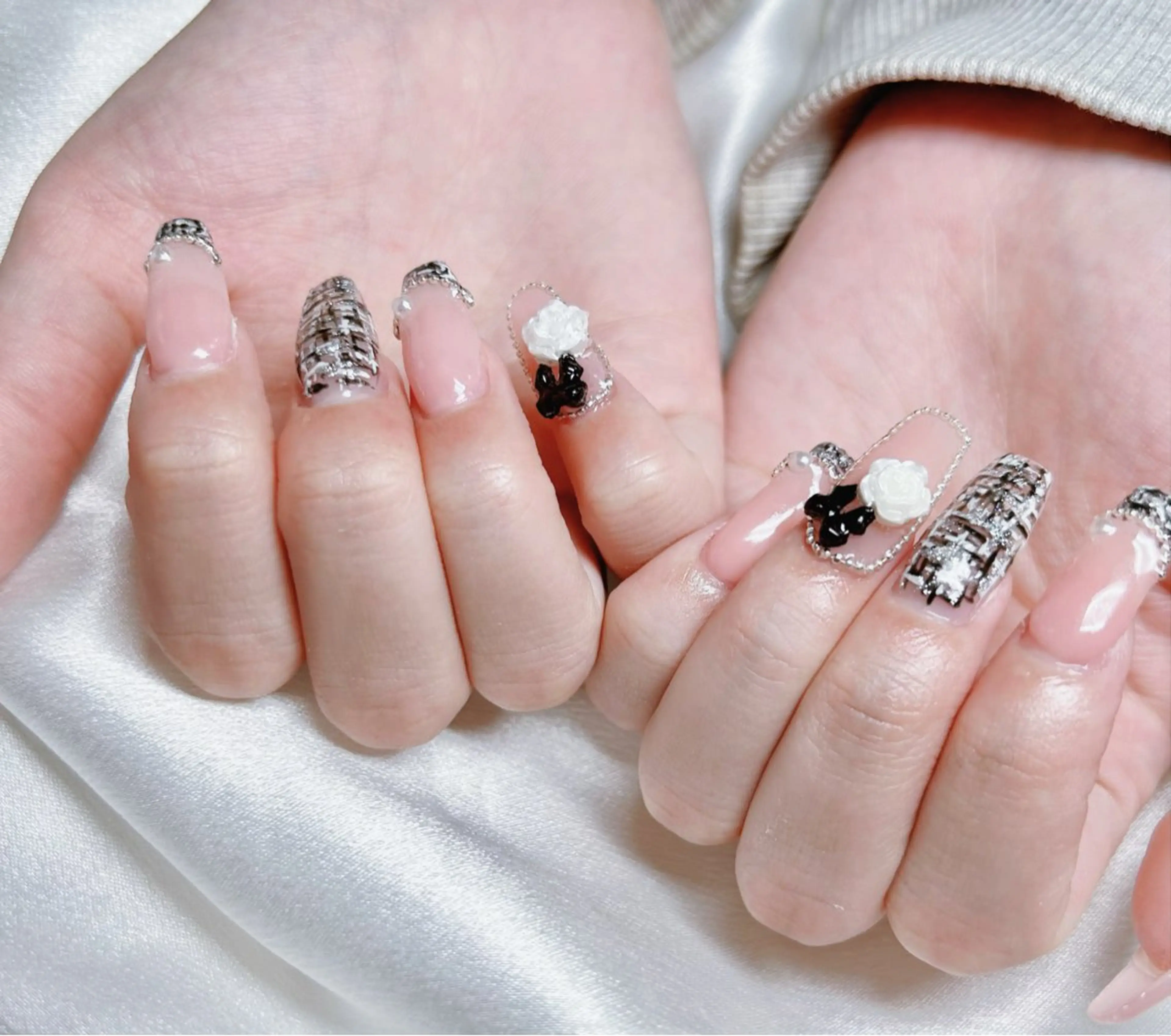 ネイル ハンドネイル コウ ヨウのネイルデザイン