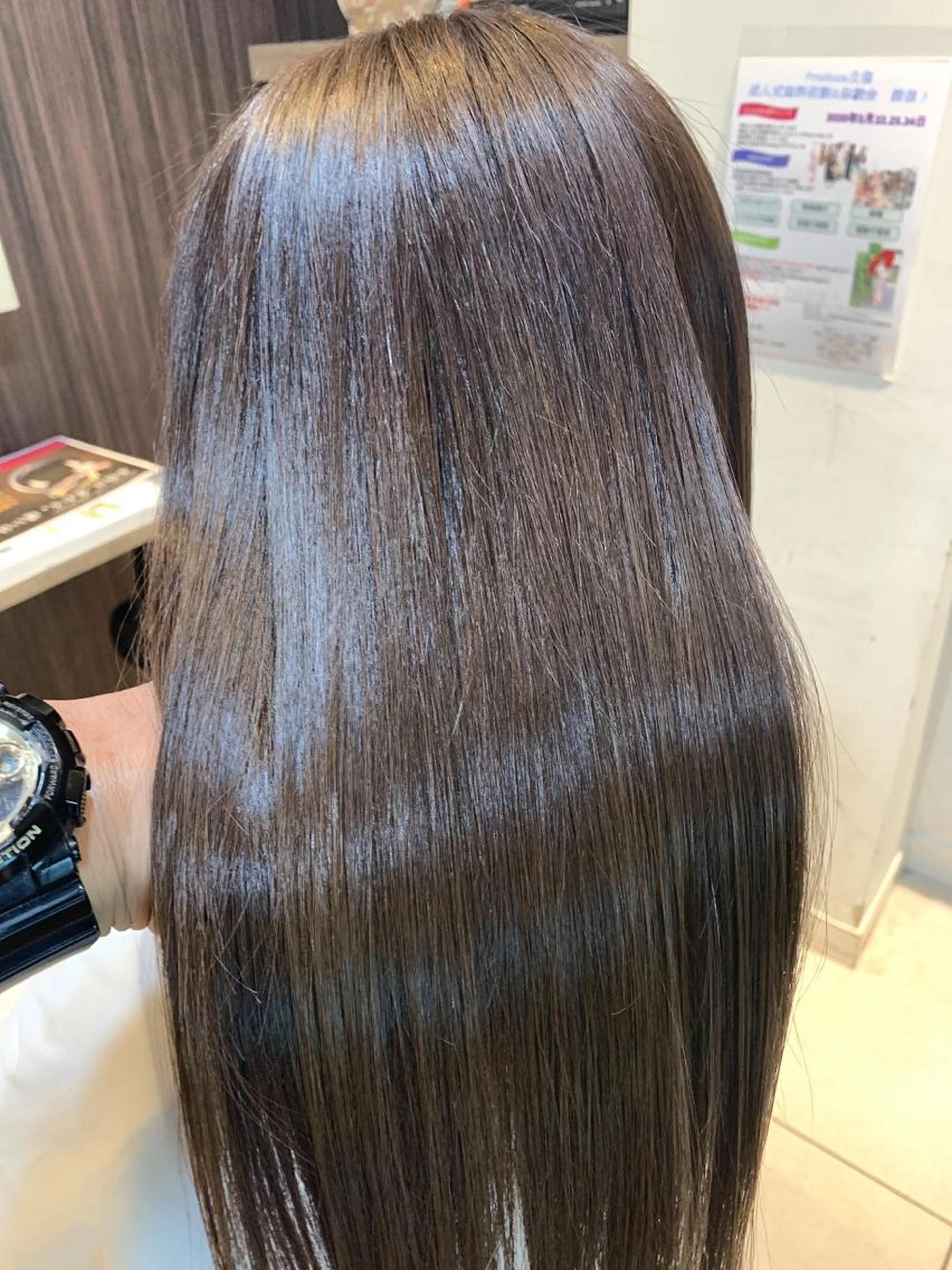 リピート率NO.1   透明感カラー➕超音波（ケアプロ）トリートメントの写真