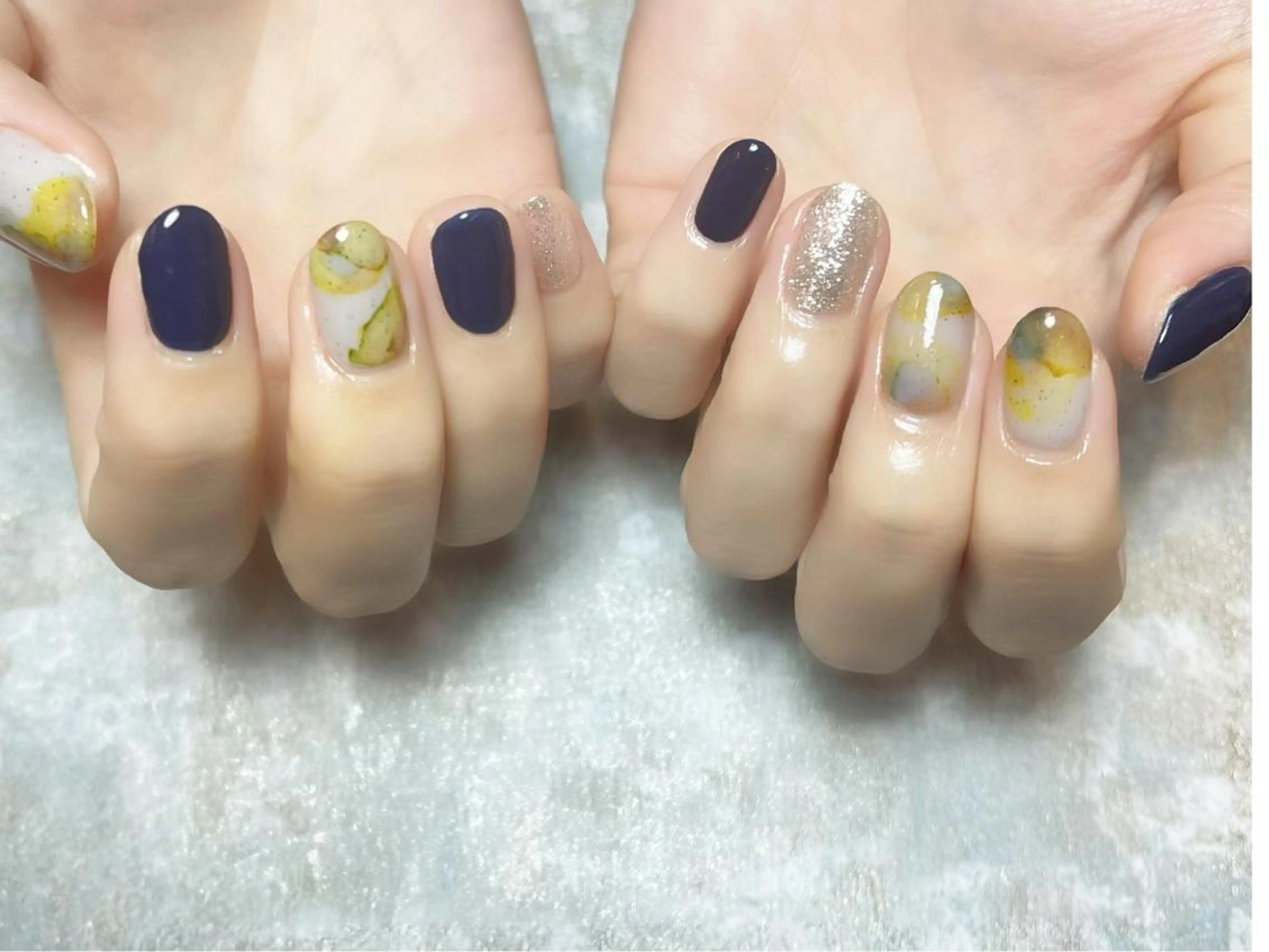 ネイル ニュアンスネイル irono .のネイルデザイン