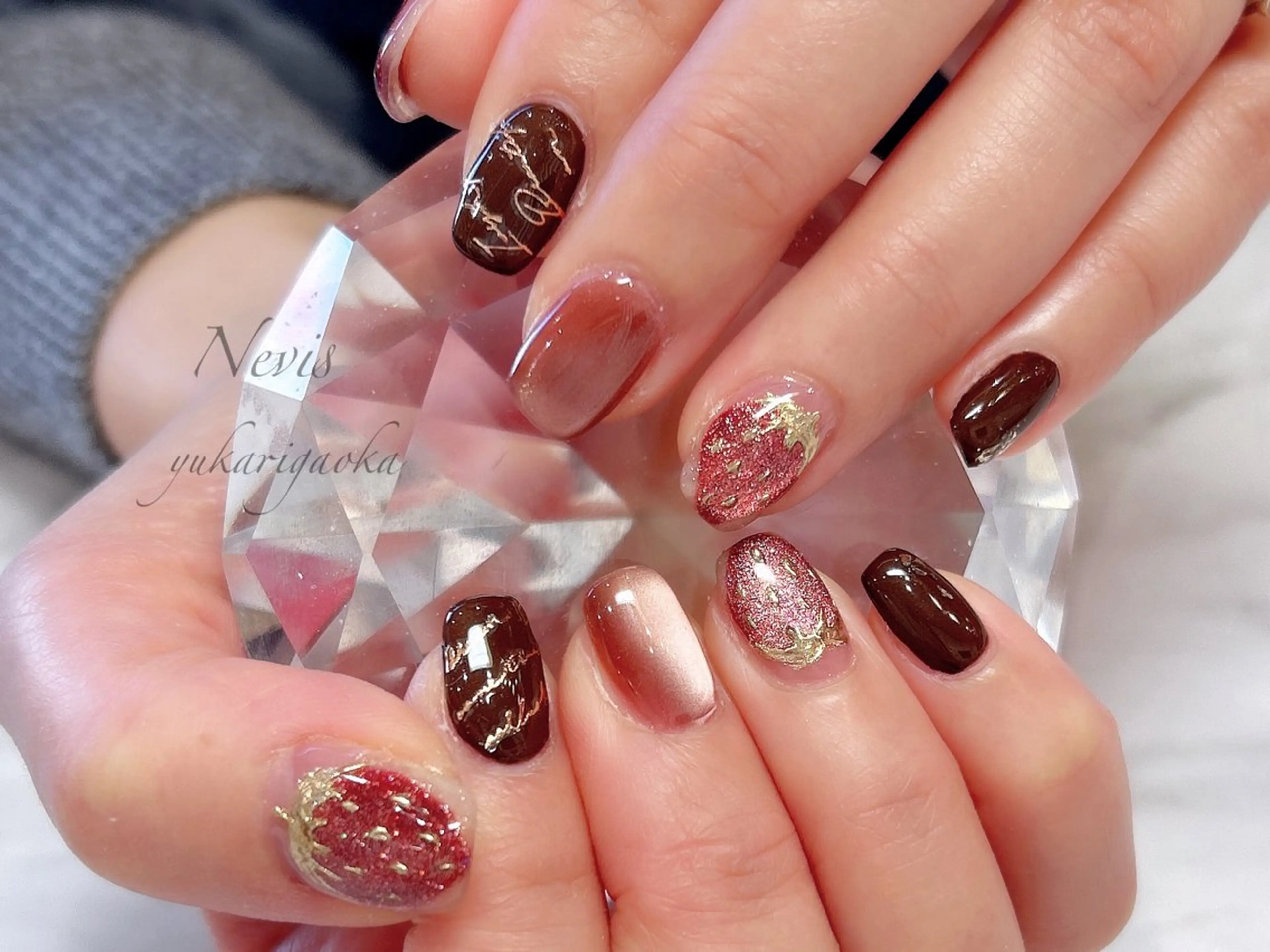 ネイル Nevisユーカリヶ丘所属・Nevis yagiのネイルデザイン
