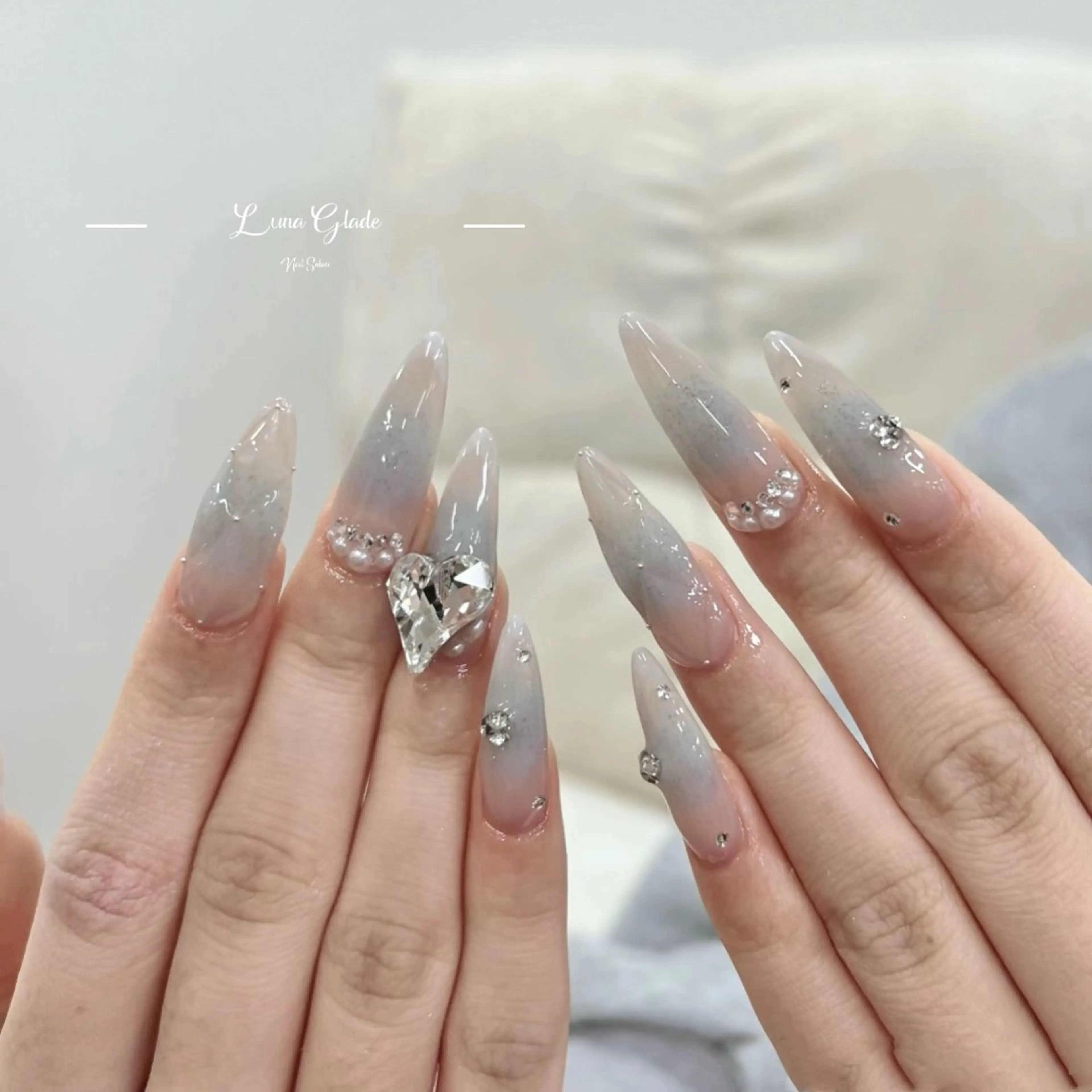 ネイル ハンドネイル Luna Glade Nail Salon所属・Luna Gladeのネイルデザイン