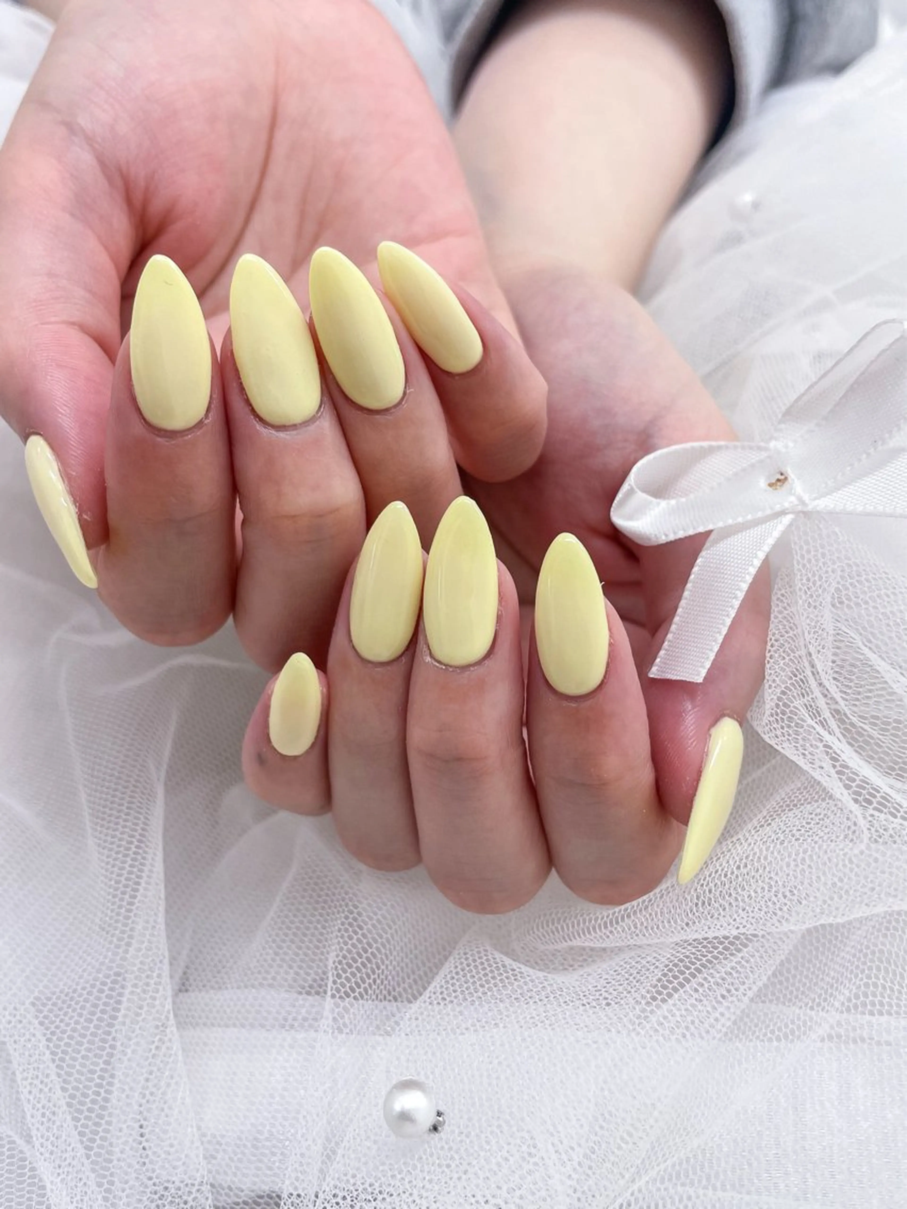 ネイル パステルネイル 黄色 ハンドネイル 五十嵐 美智のネイルデザイン