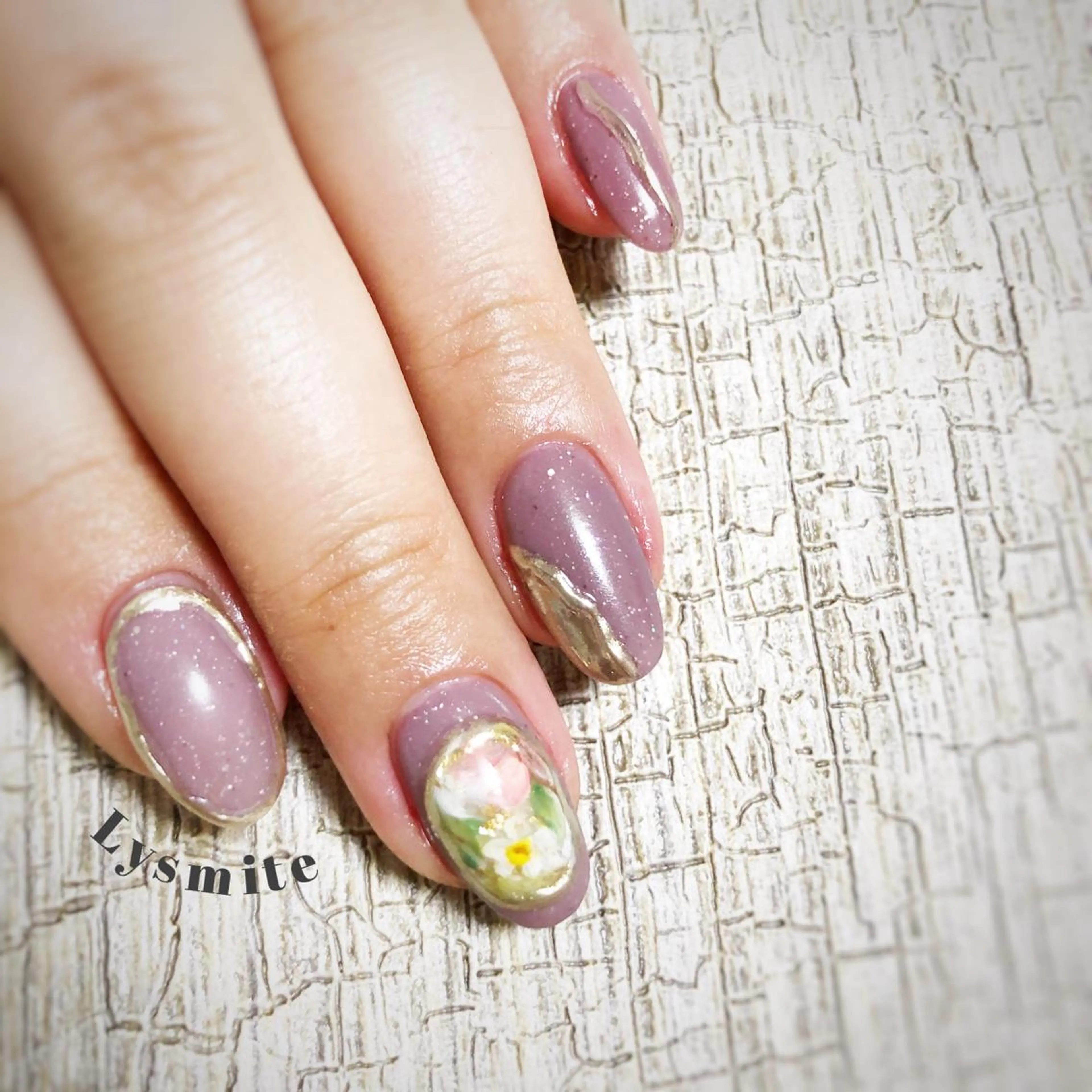 ネイル Lysmite所属・岩本 美香のネイルデザイン