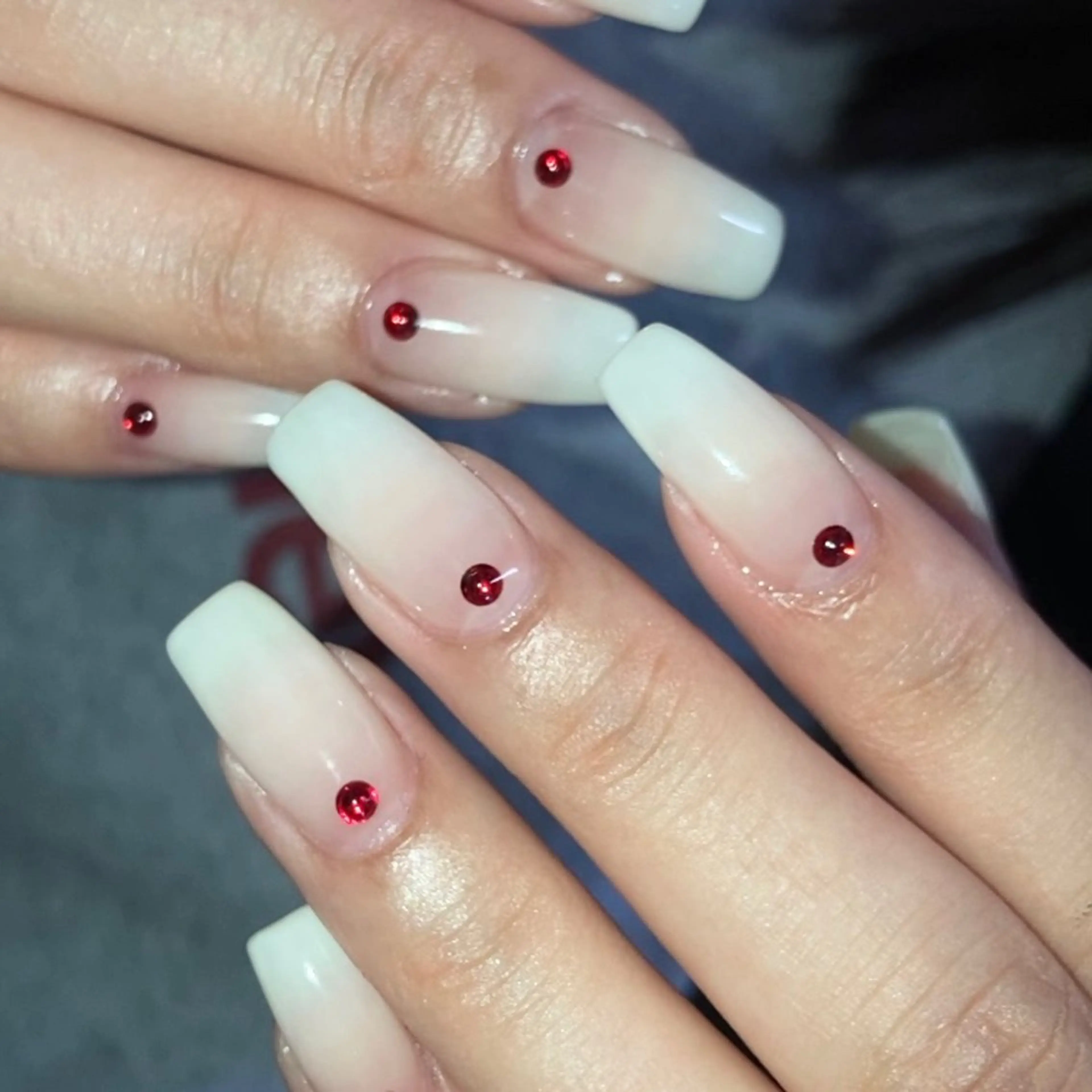 ネイル ハンドネイル フットネイル kana/モード ・グランジ໒꒱のネイルデザイン