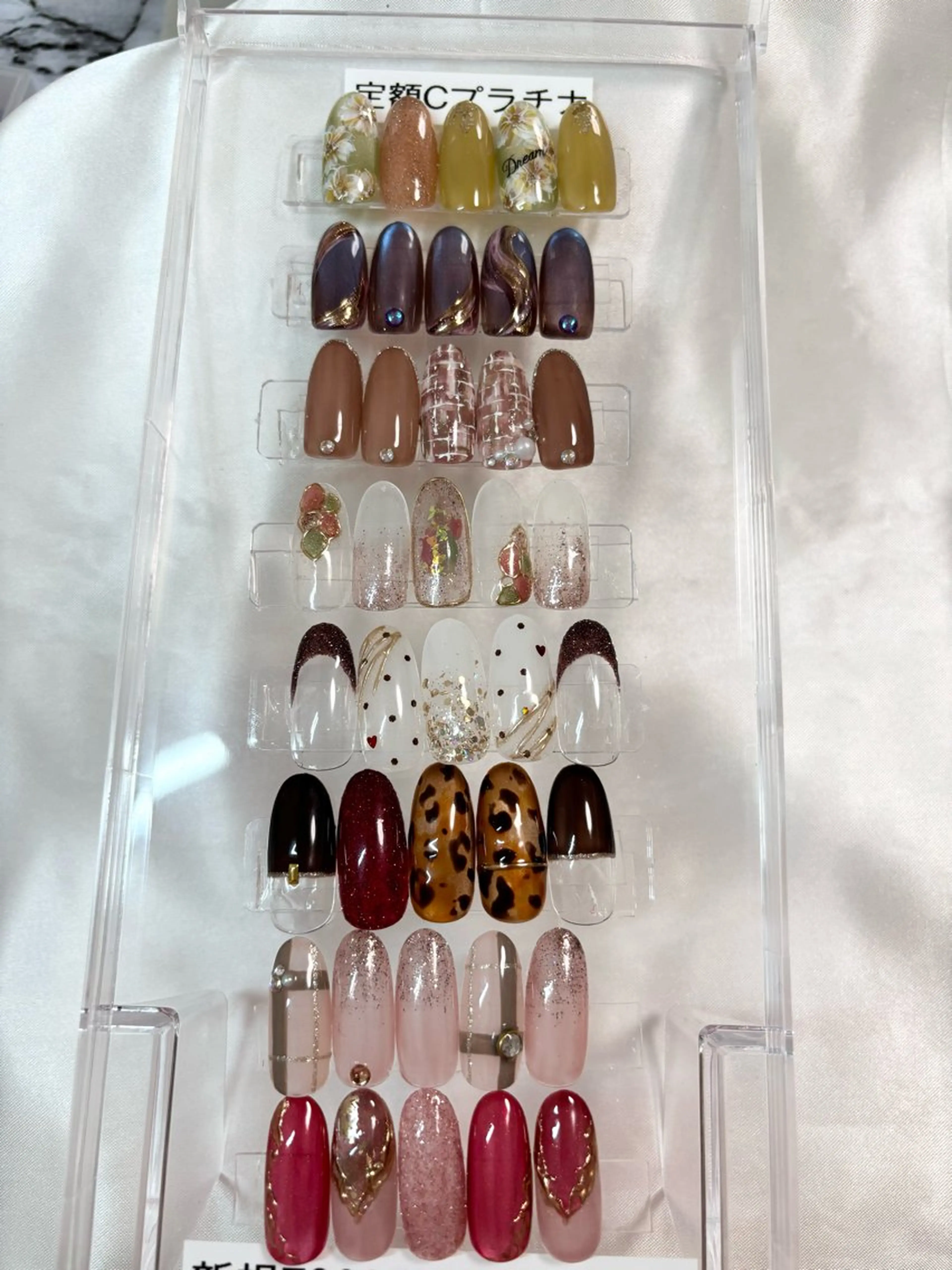 ネイル ハンドネイル Komuro Erikaのネイルデザイン