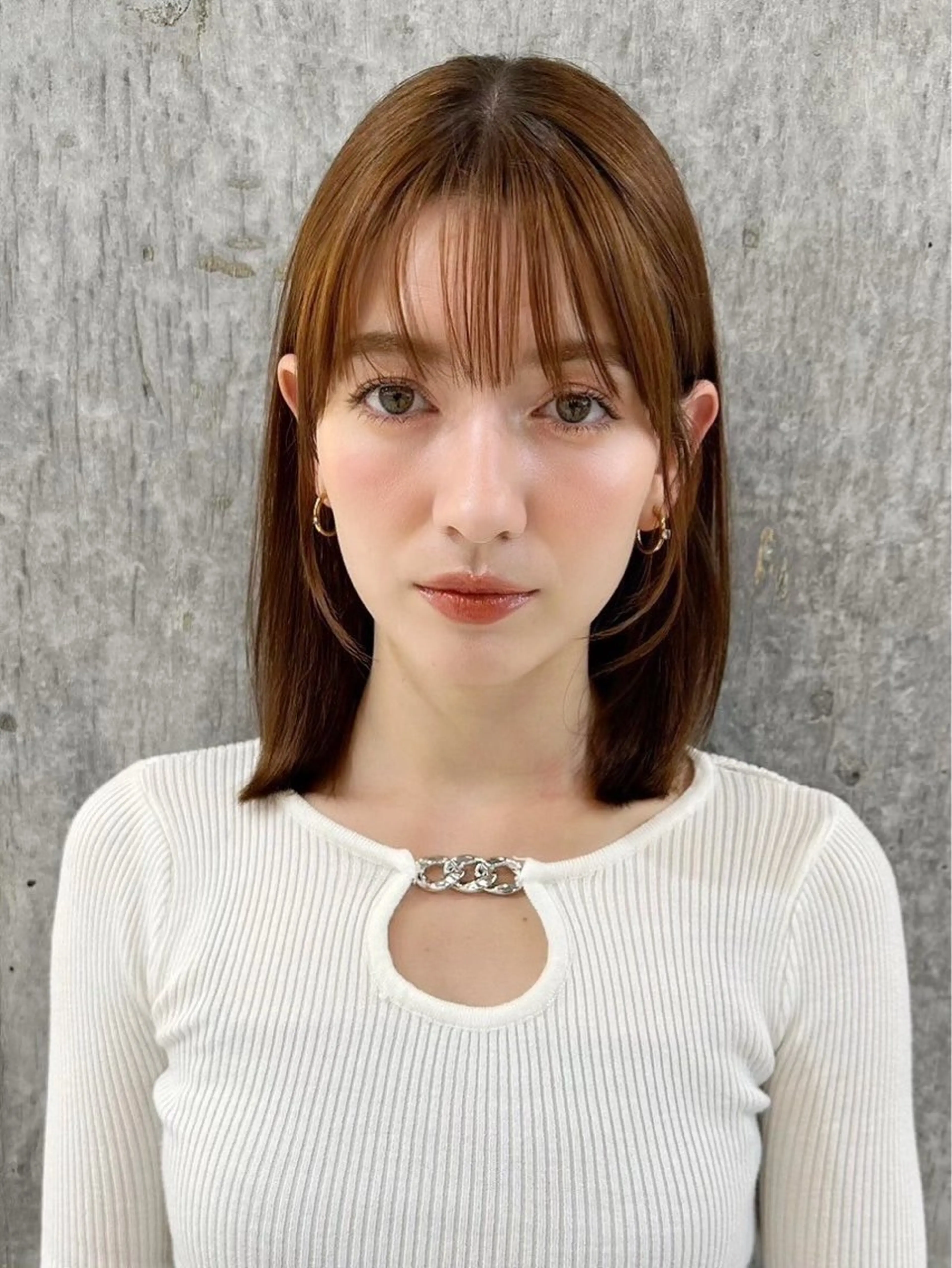 ショート 新宿/小顔レイヤー/ 顔まわり/西慶太朗のヘアスタイル
