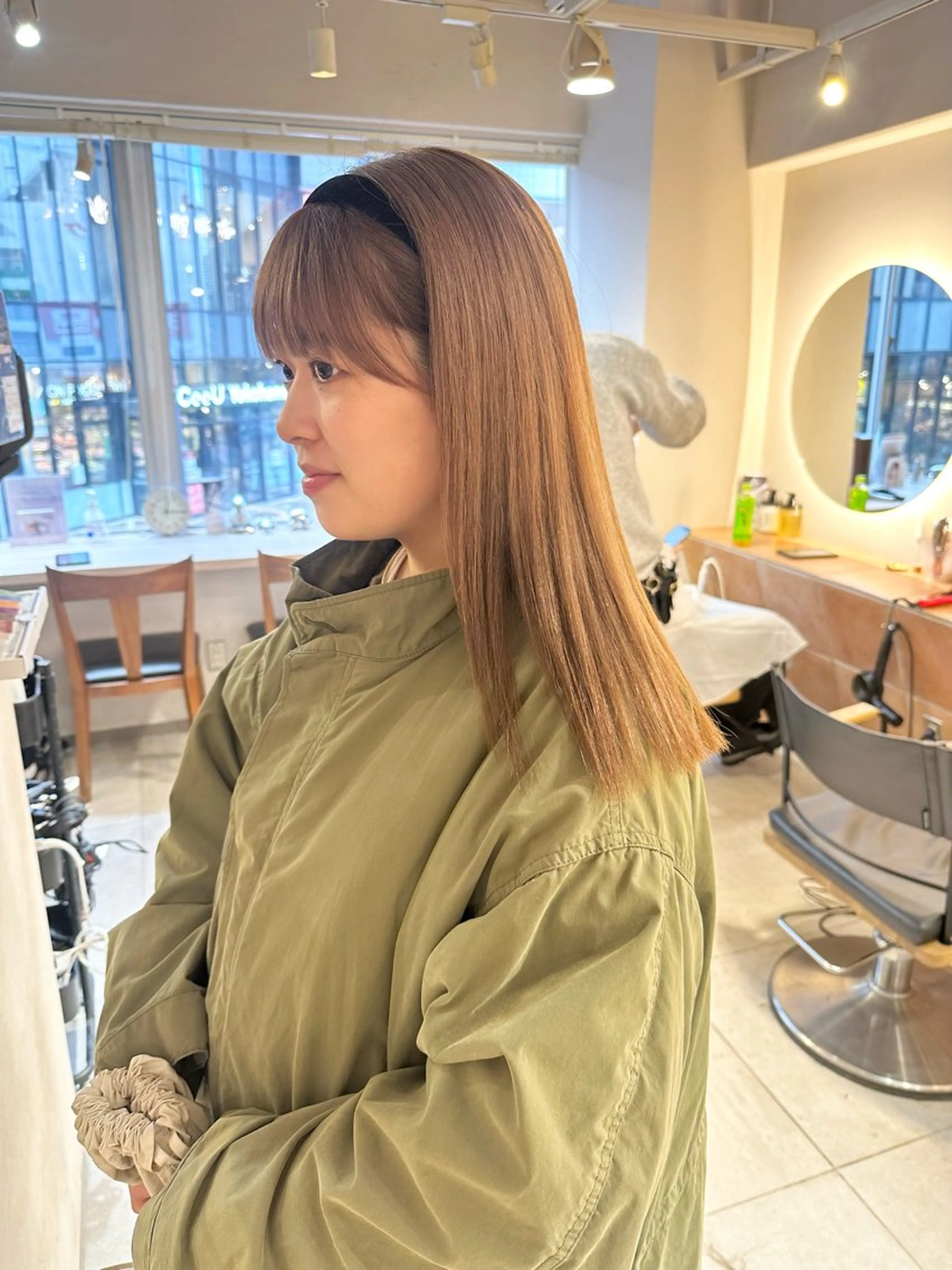 ロング カラー ベージュカラー ブリーチ オリーブベージュ 🌞塙 湧貴🌞のヘアスタイル