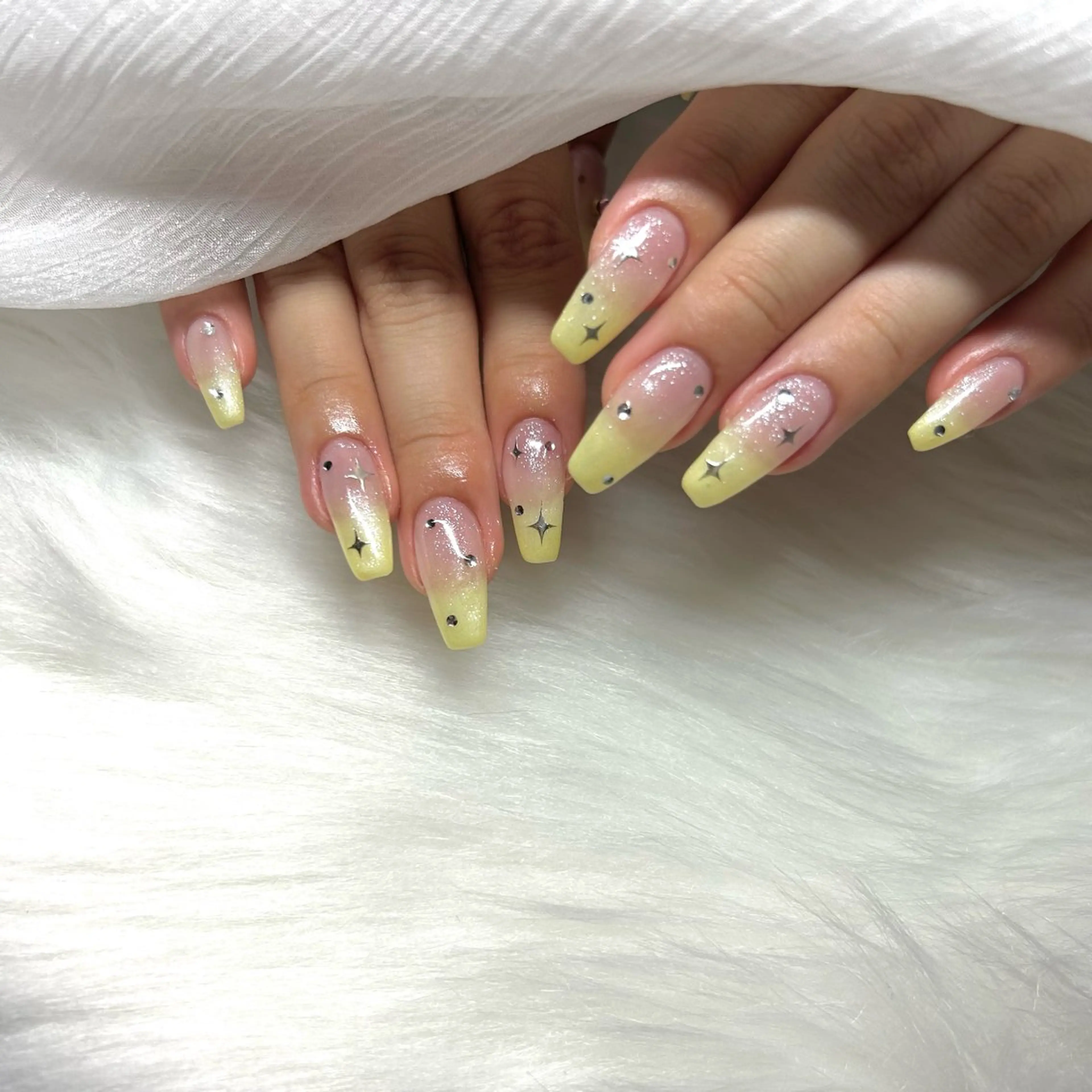 ネイル ハンドネイル private salon　ponのネイルデザイン