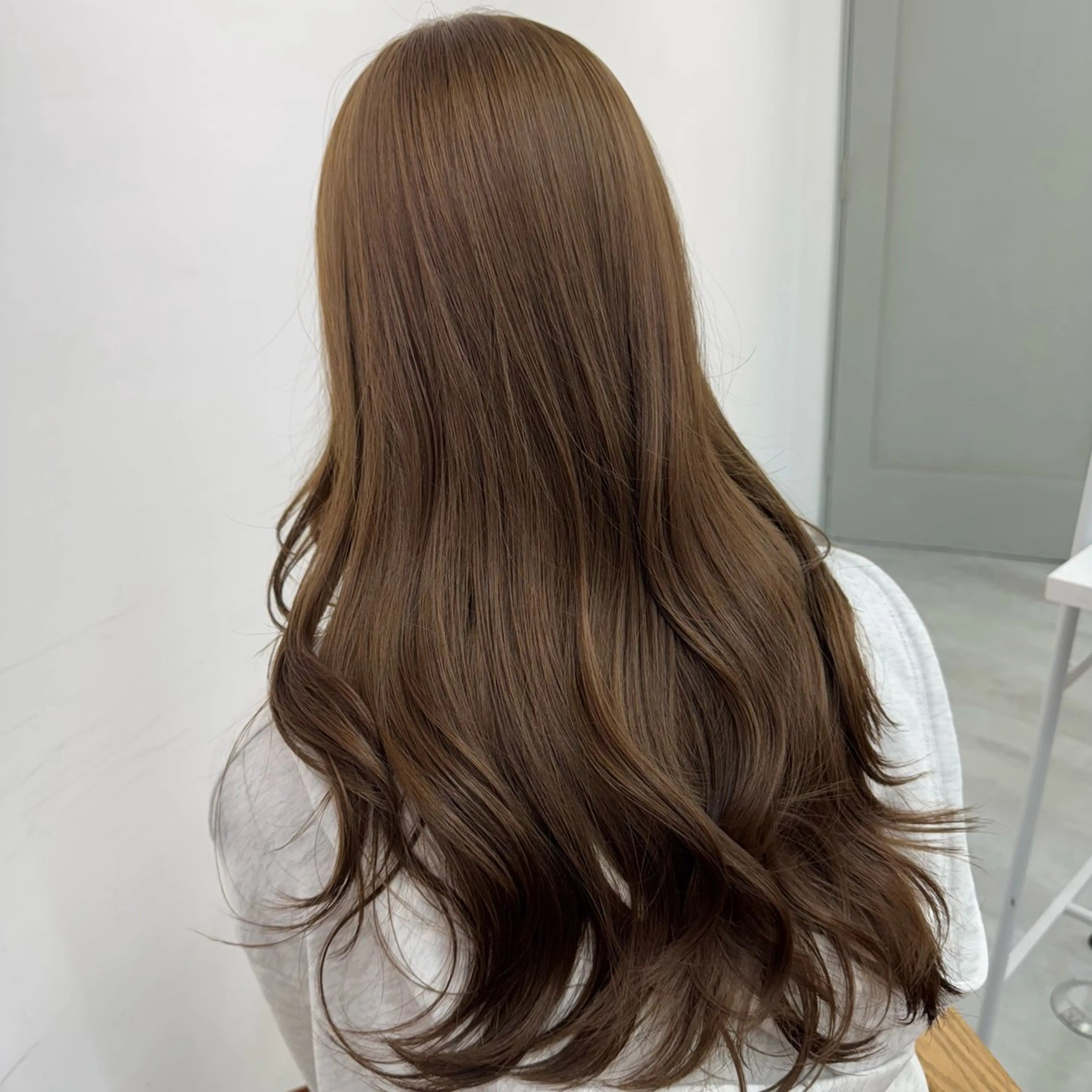 ロング カラー ヘアアレンジ ヘアカラー トリートメント ブリーチなしカラー /ベージュ/安形翔のヘアスタイル