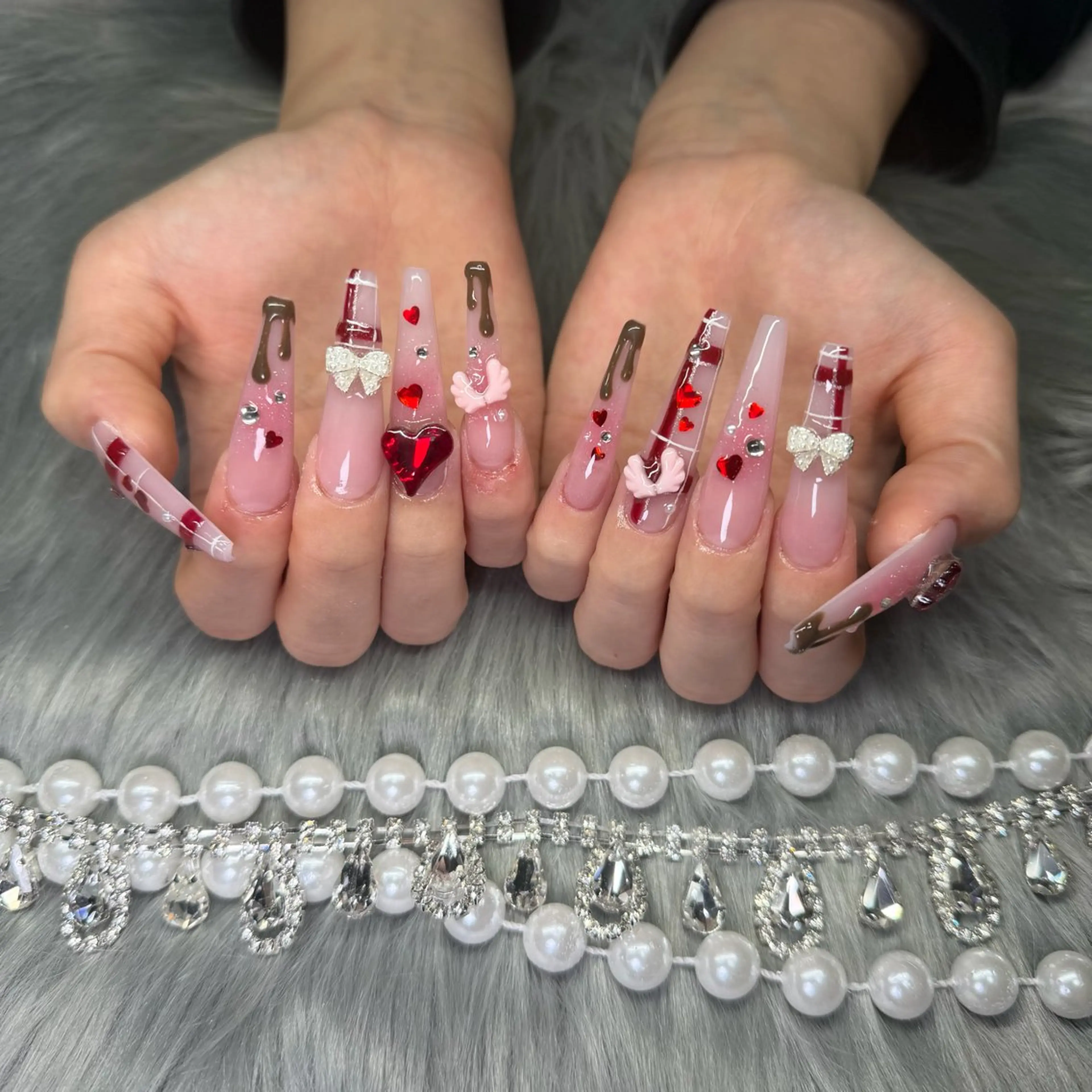 ネイル フレンチネイル ジェルネイル 韓国ネイル ロングネイル マグネットネイル ハンドネイル Nail Salon Grow所属・Nail Salon Growのネイルデザイン