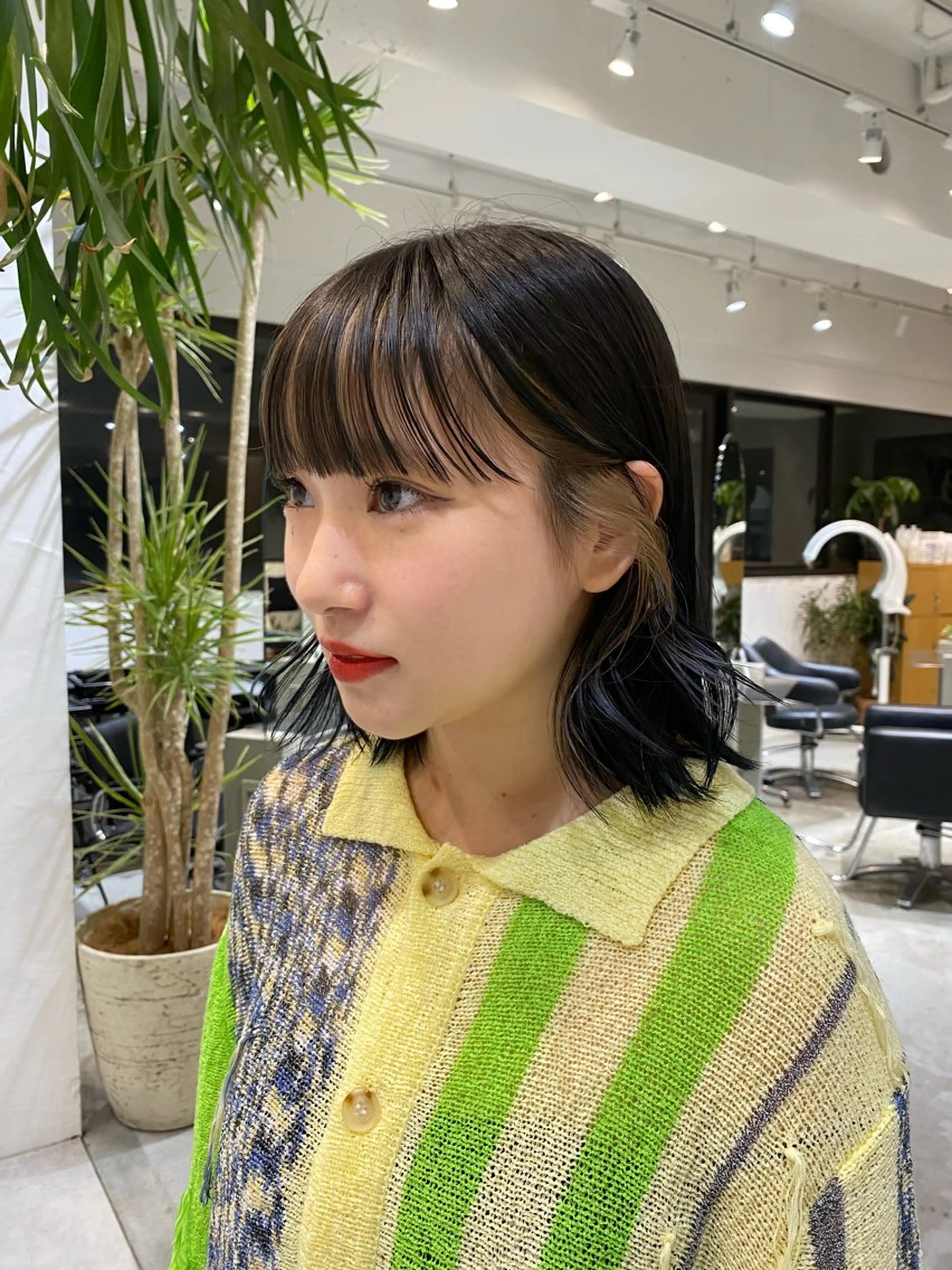 ミディアム カラー Hinaco 🥣表参道美容師のヘアスタイル