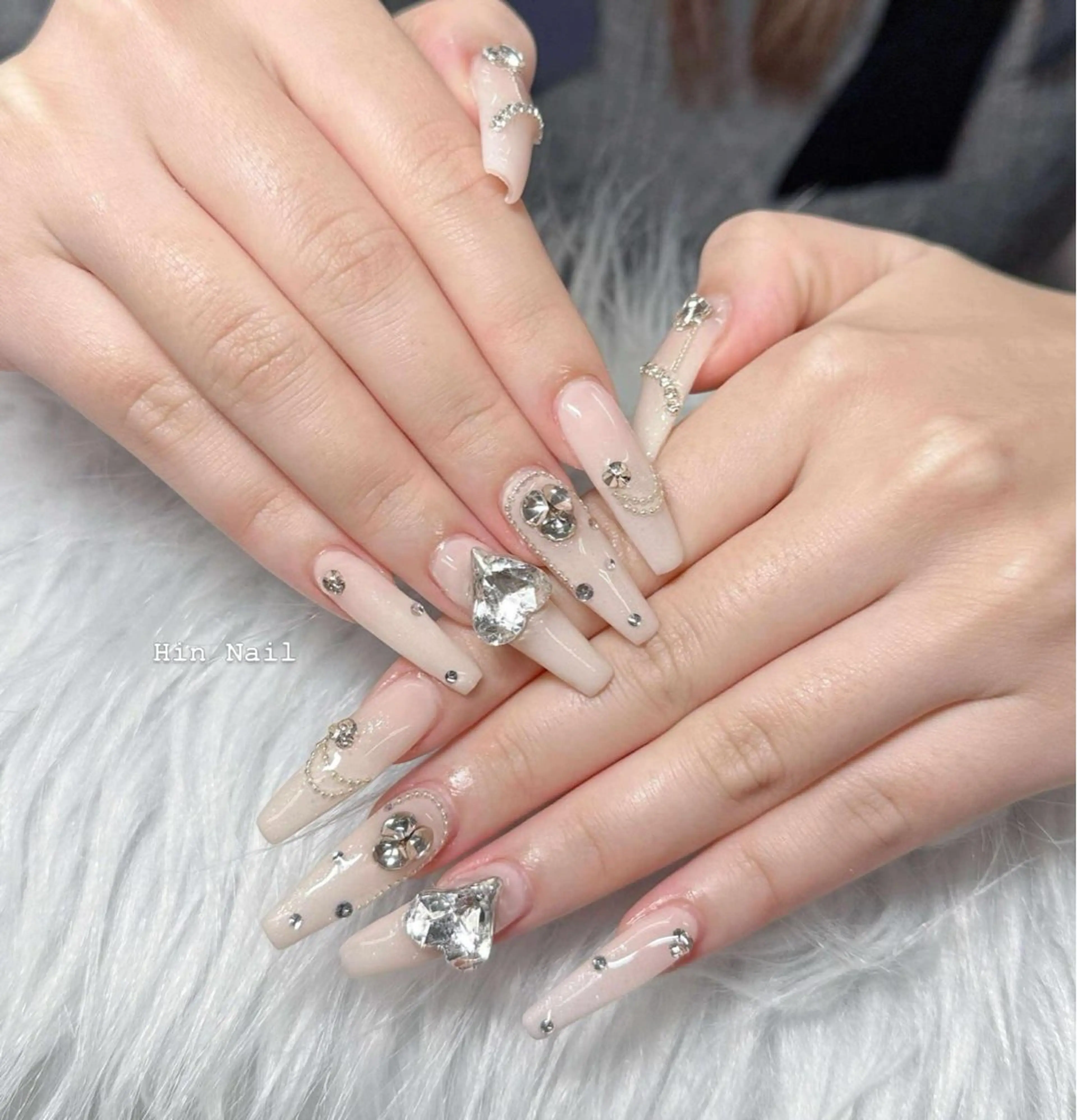 ネイル ハンドネイル HIN NAILのネイルデザイン