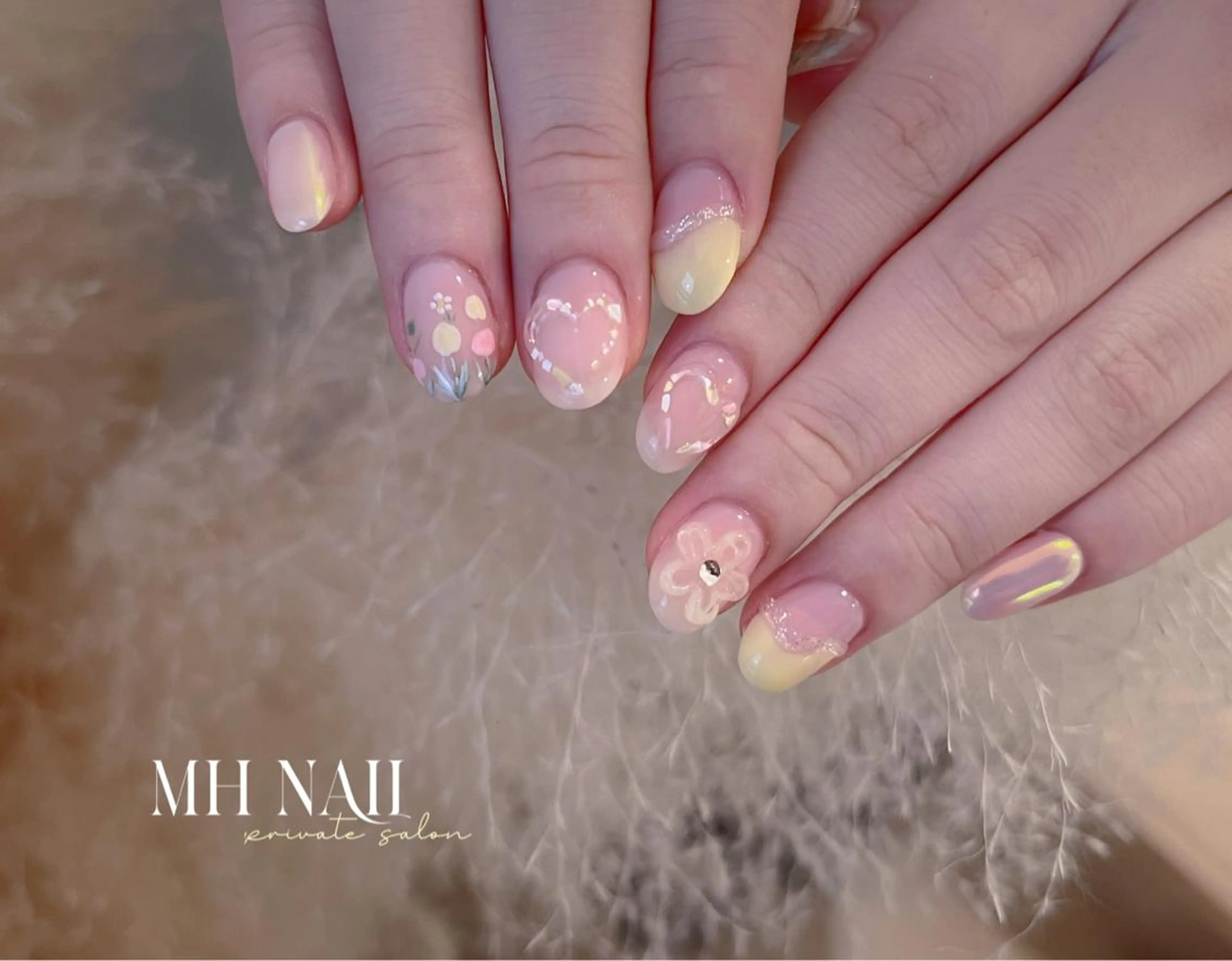 ネイル ハンドネイル MH Nailのネイルデザイン