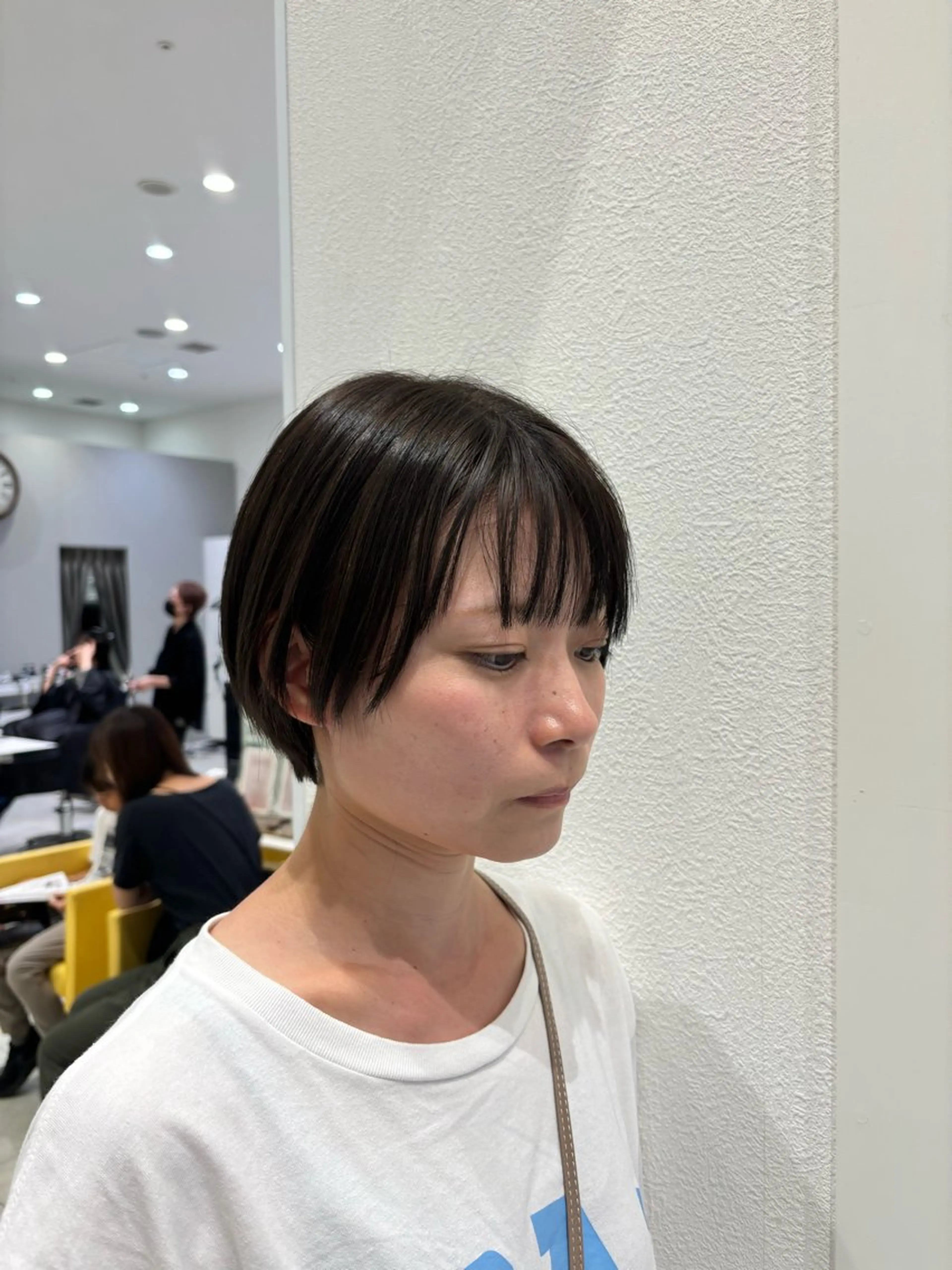 ショート カラー 🩶米澤 美月🩶のヘアスタイル