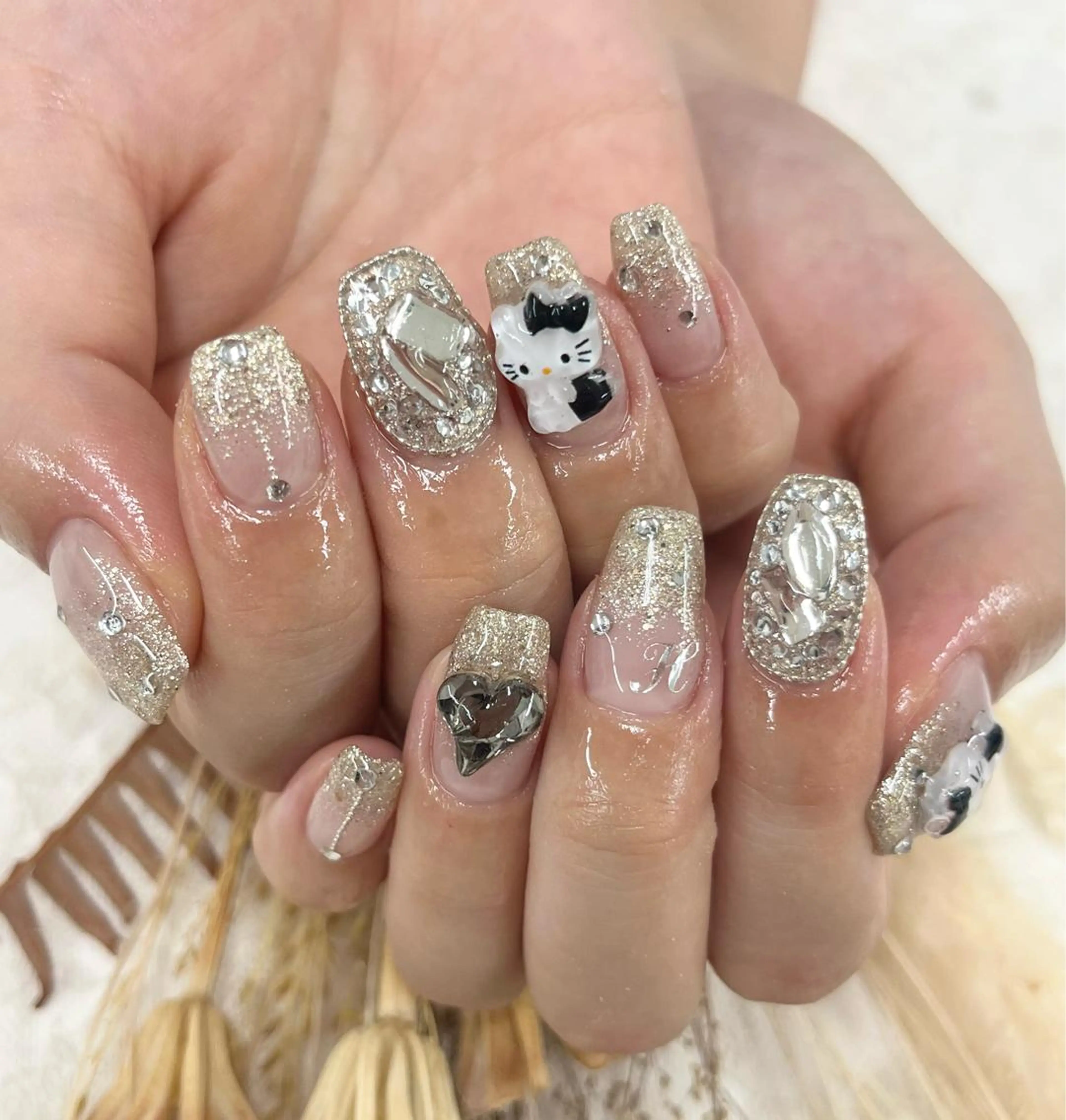 ネイル 持ち込み ハンドネイル Basic町田本店 Suzunaのネイルデザイン