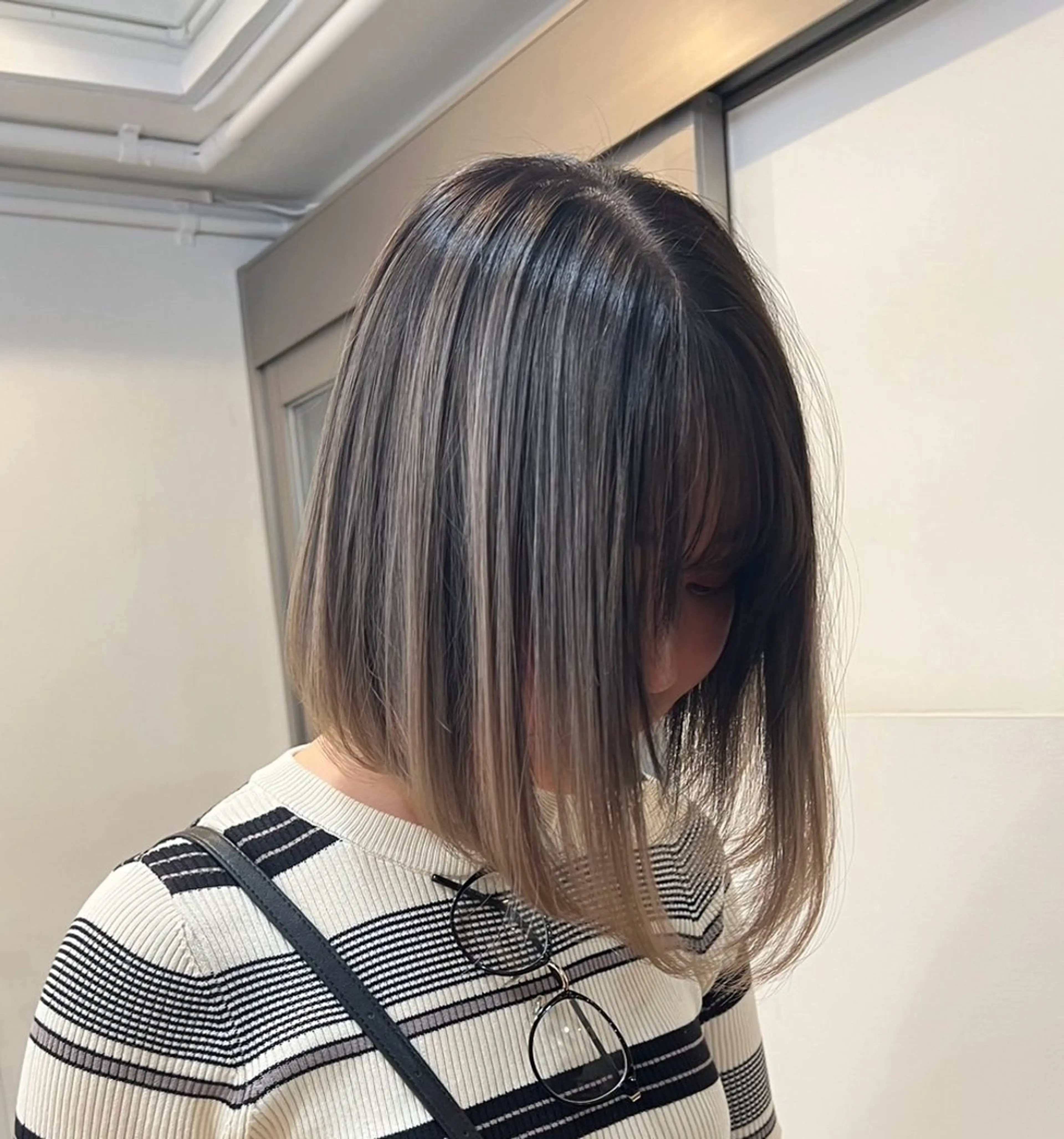 ショート カラー バレイヤージュ ベージュカラー レイヤーカット ヘアカラー トリートメント ROBIN所属・指名数No.1 /NAOYAのヘアスタイル