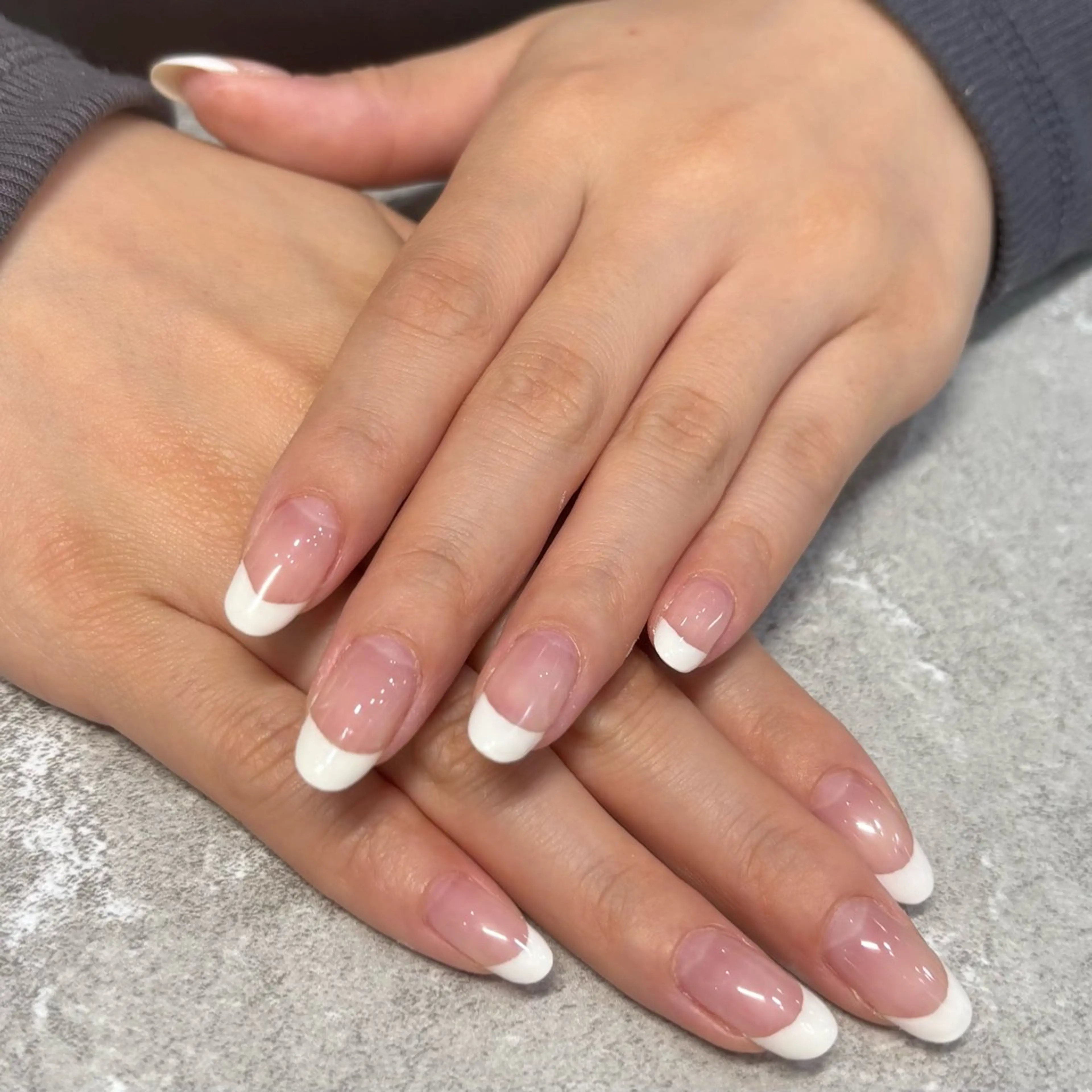 ネイル フレンチネイル Be All 本店 Eyelash & Nail所属・周管 冴英のネイルデザイン