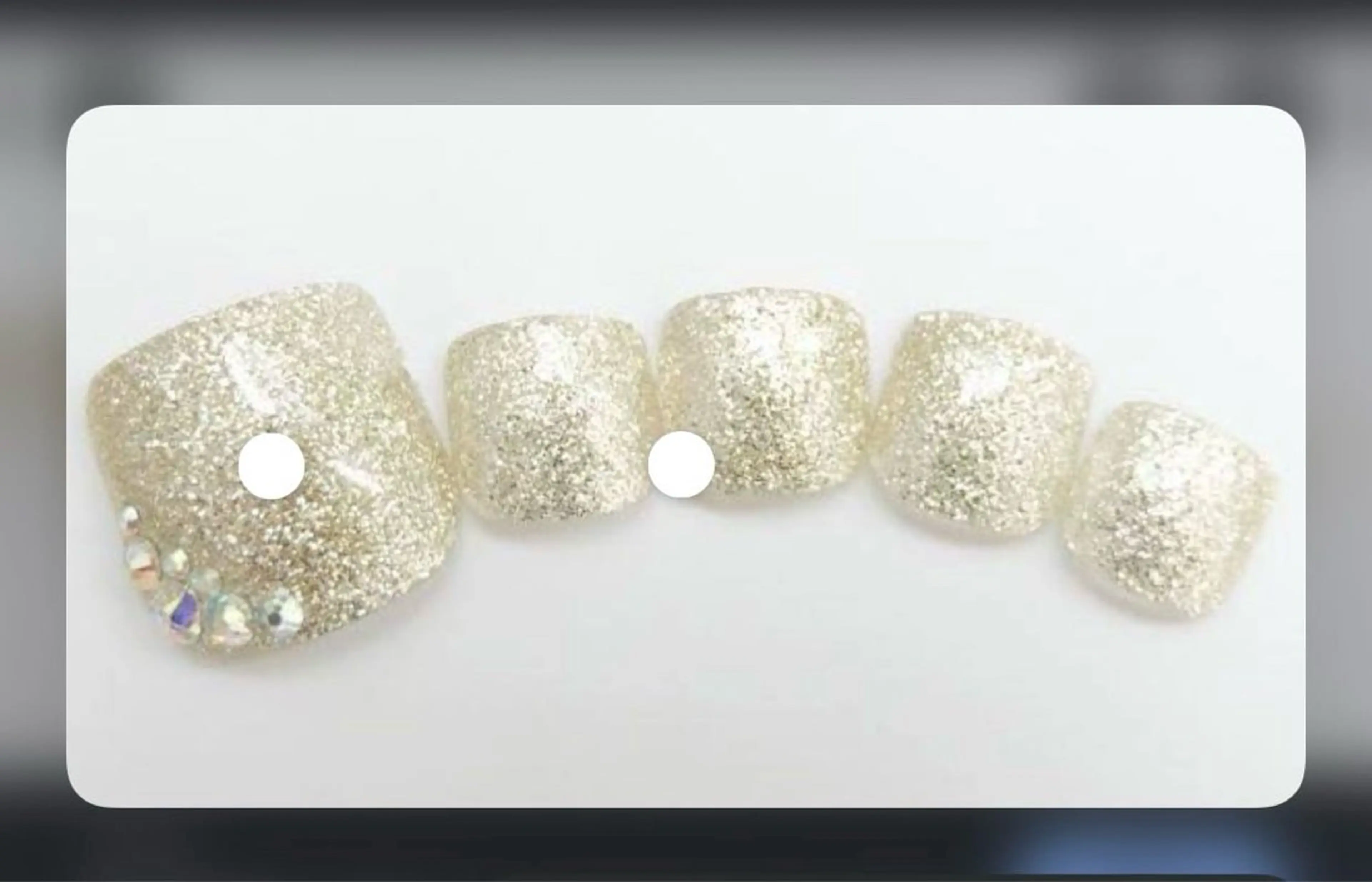 ネイル 王 莉莉のネイルデザイン