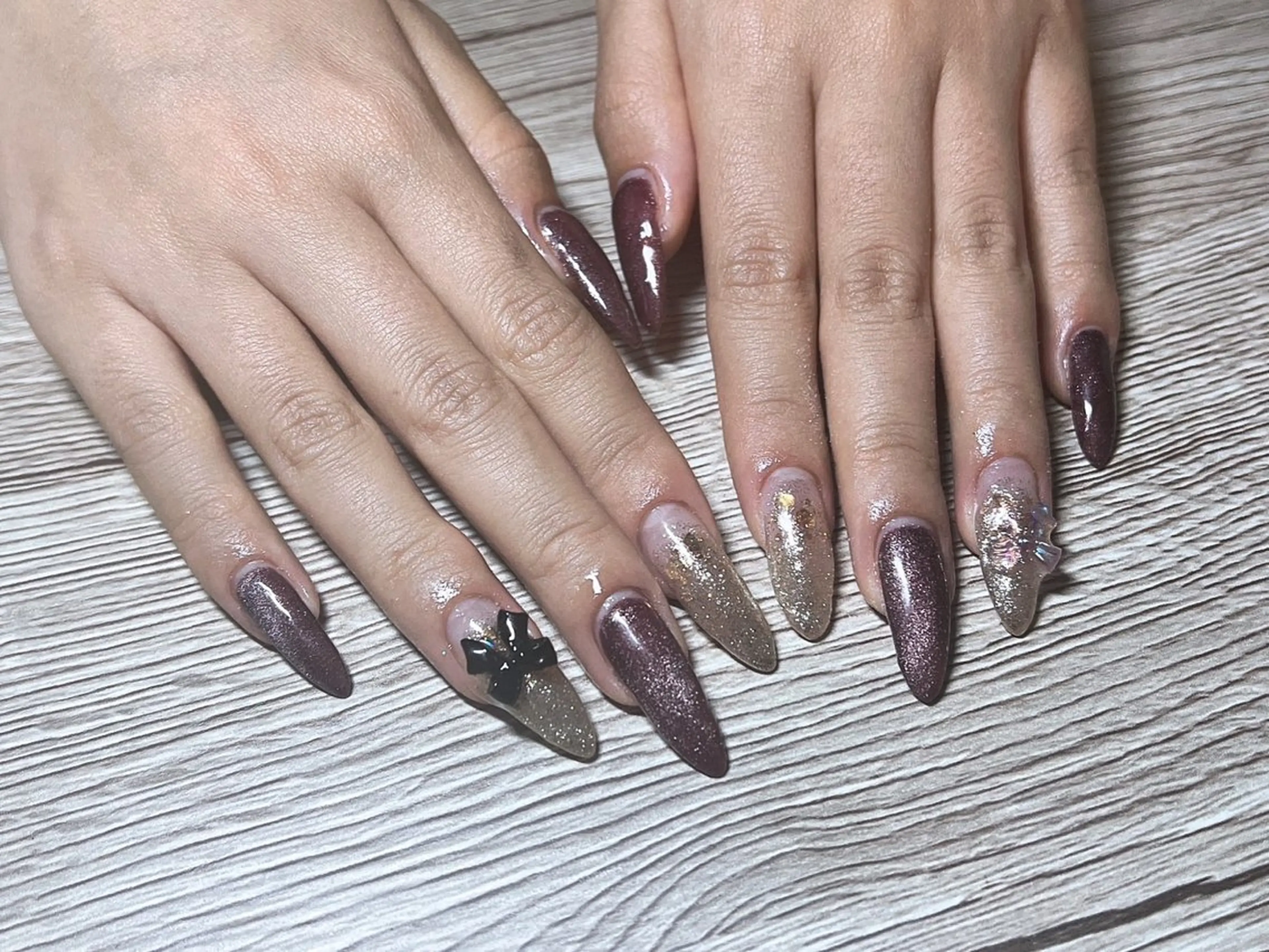 ネイル リボン ハンドネイル 松山 碧のエステ・リラクイメージ